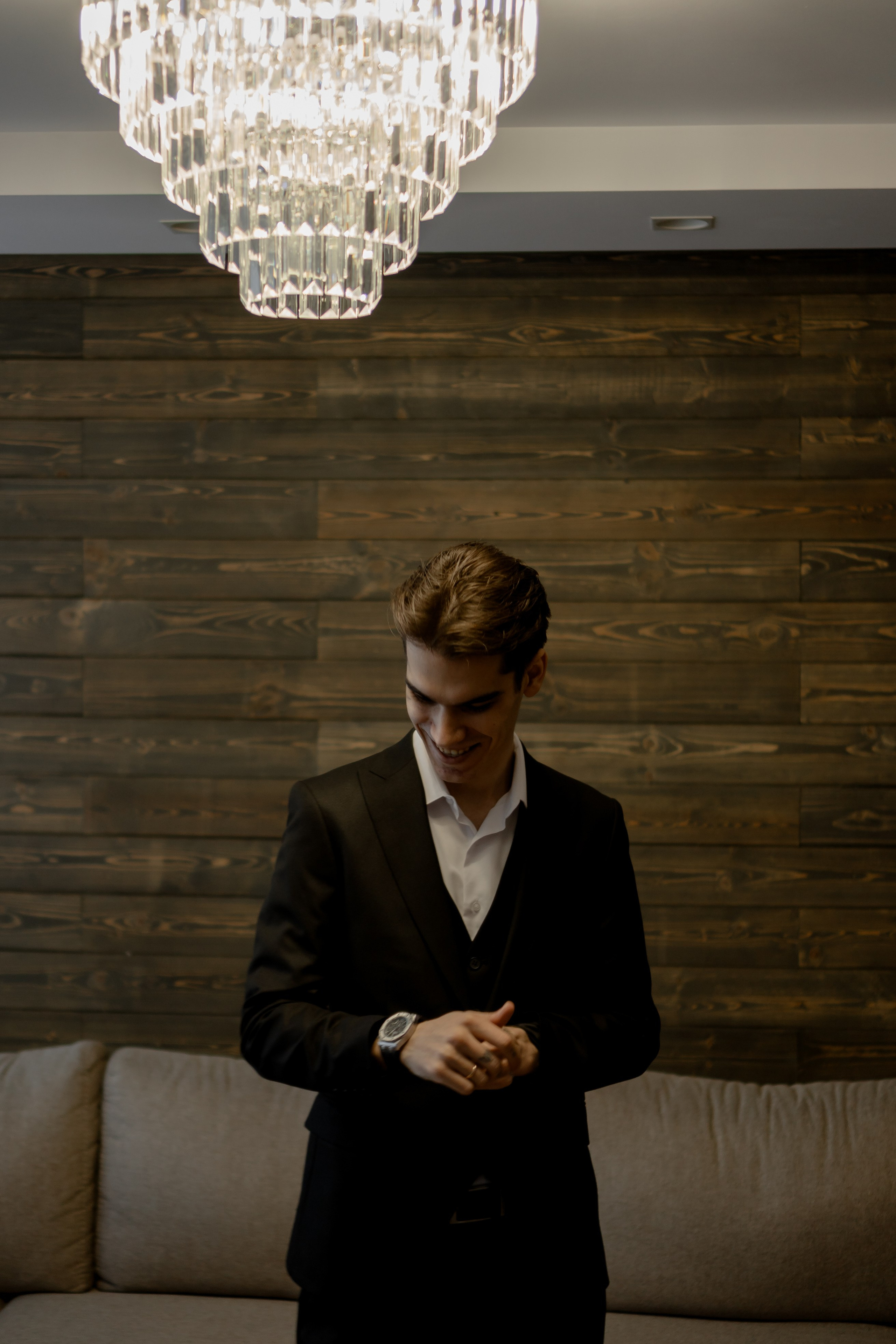 СВАДЕБНАЯ СЬЕМКА СБОРОВ В ОТЕЛЕ И ВЫЕЗД НА ЦЕРЕМОНИЮ (СНЯТО В СИБИРЕ В НИЖНЕВАРТОВСКЕ). Профессиональный фотограф, Санкт-Петербург — Виктория Богомолова