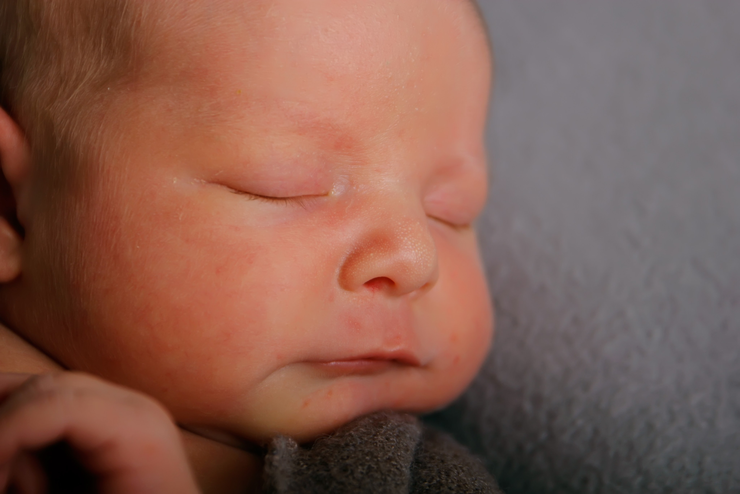 Ньюборн съёмка в студии. Семейный и Детский фотограф в Краснодаре Дарья Насаченко