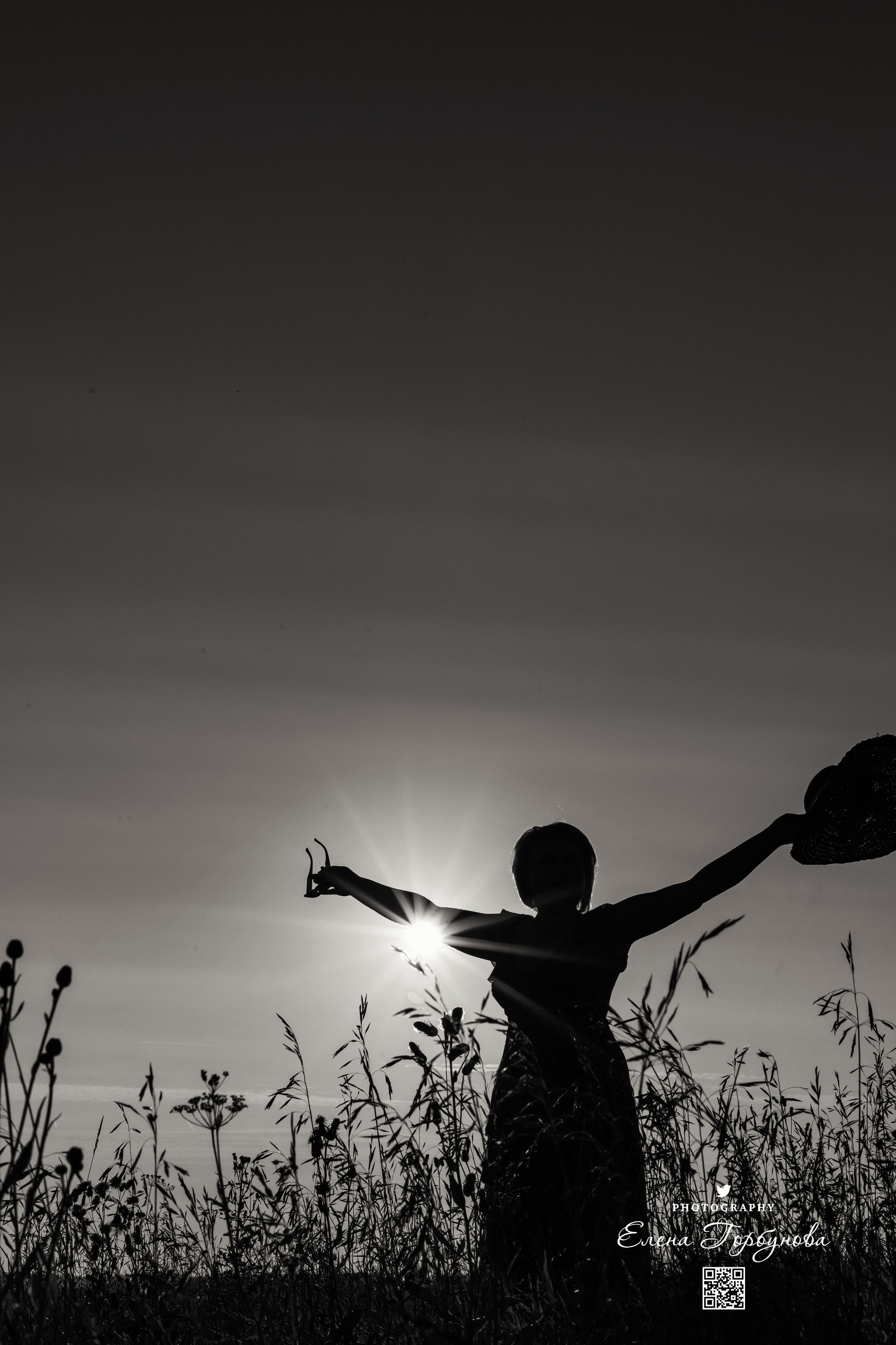 Елена в Кукурузе. Август 2024. Фотограф Пермь. Свадьбы. Семья и дети, школа, д. сад. Фотокниги