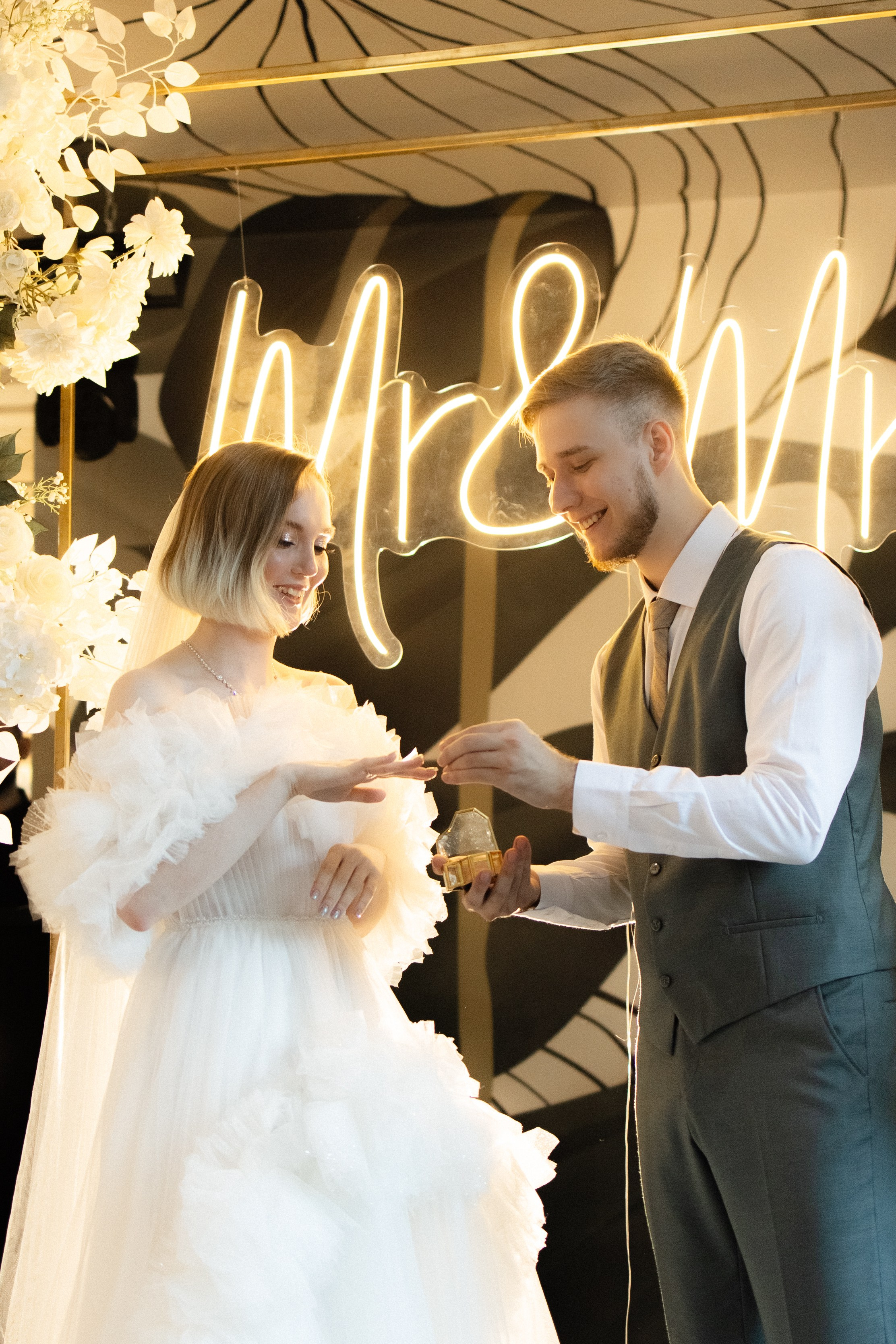 L | A. Свадебный и портретный фотограф в Новосибирске Любовь Исакова