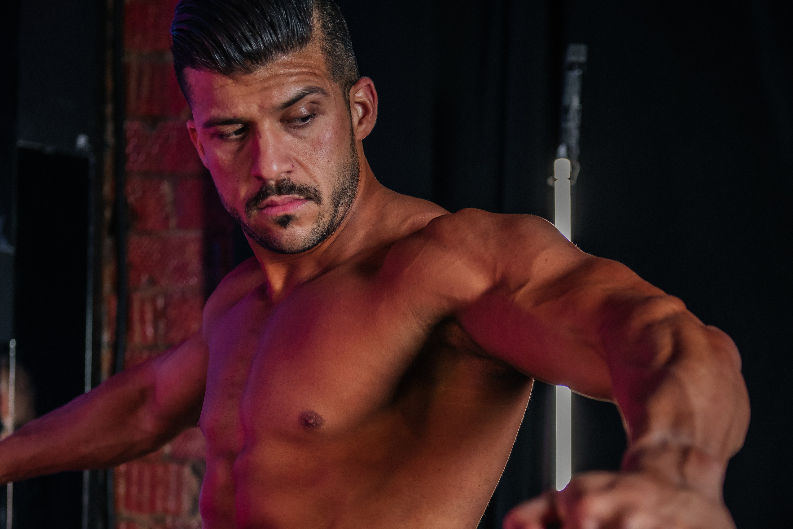 Мужская сила и элегантность: спортивная фотосессия в стиле урбан. Свадебный фотограф в Москве