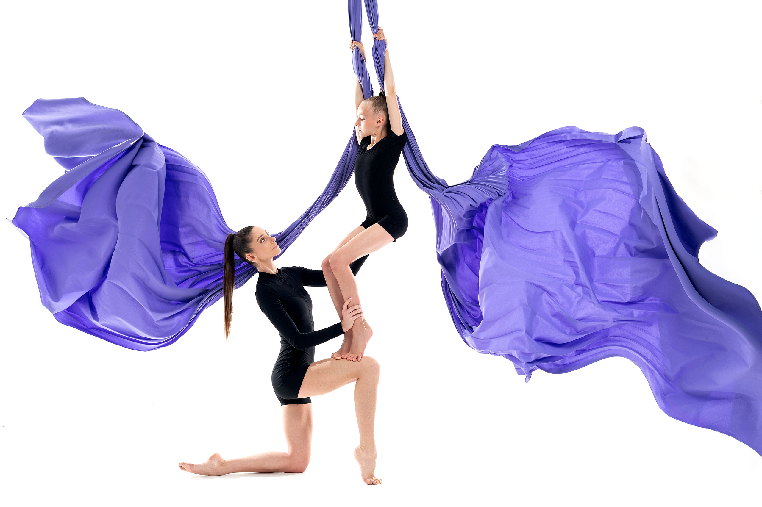 Артамонова и тренер Милена Валентиновна. Полотно, 2025. Спортивный фотограф в Туле и Тульской области. Файсханова Фото Спорт