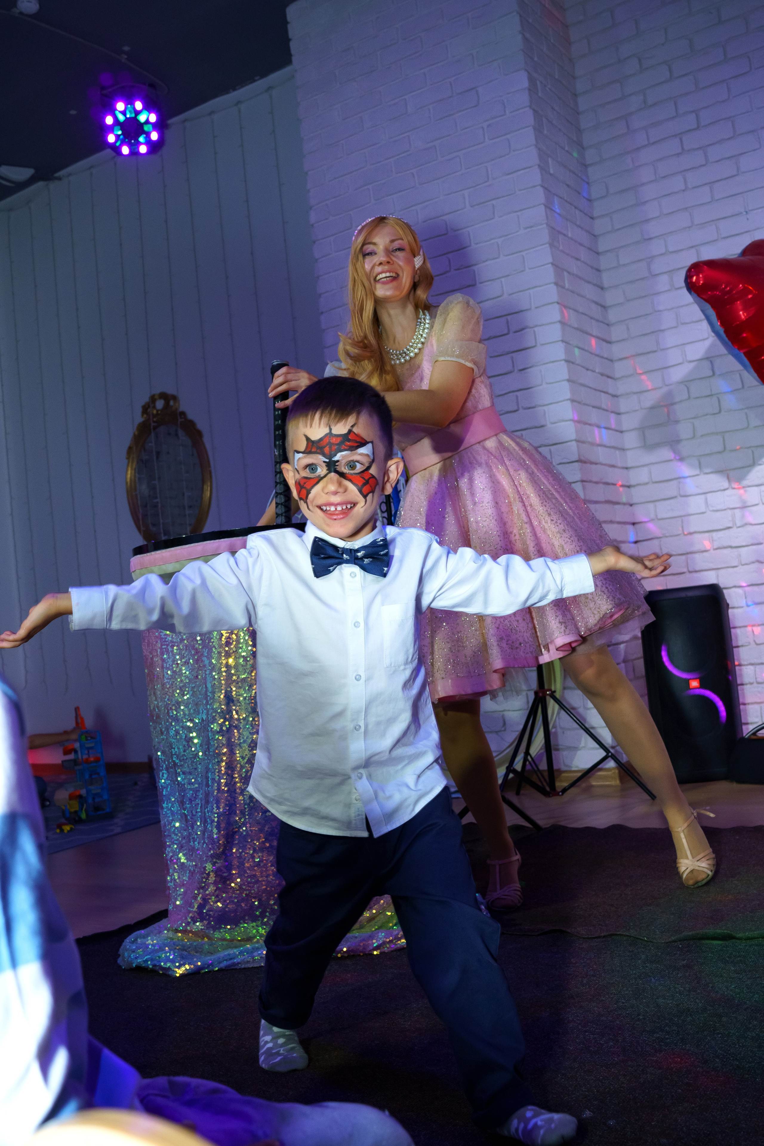 Портфолио Репортажная съемка детских праздников. Фотограф Екатерина Канчалаба