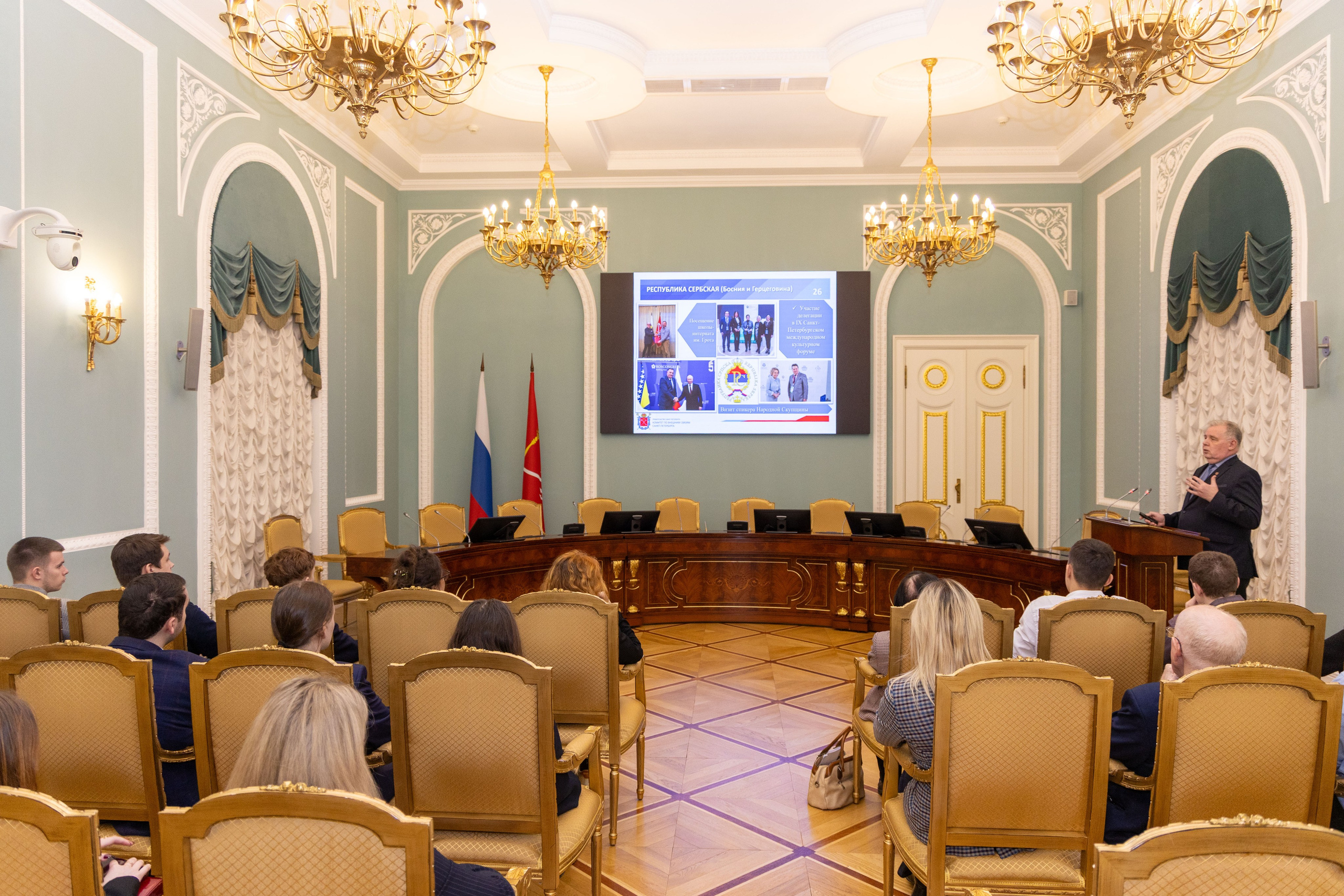 Кружок молодого дипломата. Портретный и семейный фотограф Санкт-Петербург