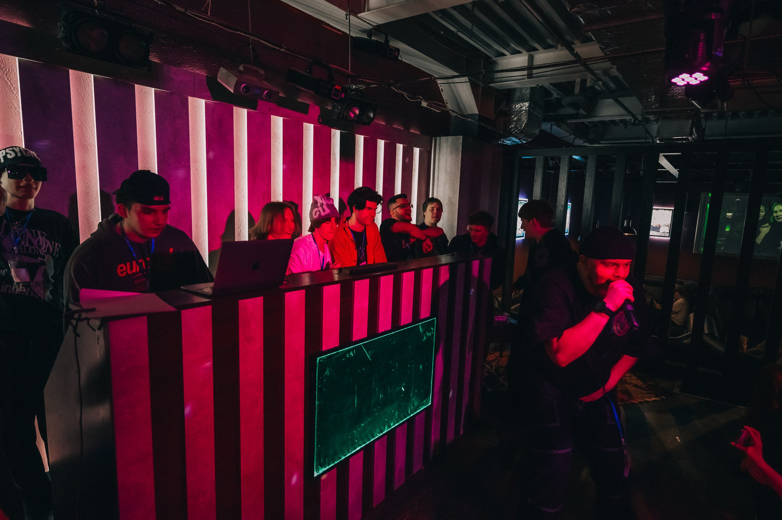 8 MARCH WOMENS DAY PARTY. Фотограф в Кемерово Владислав Шульц