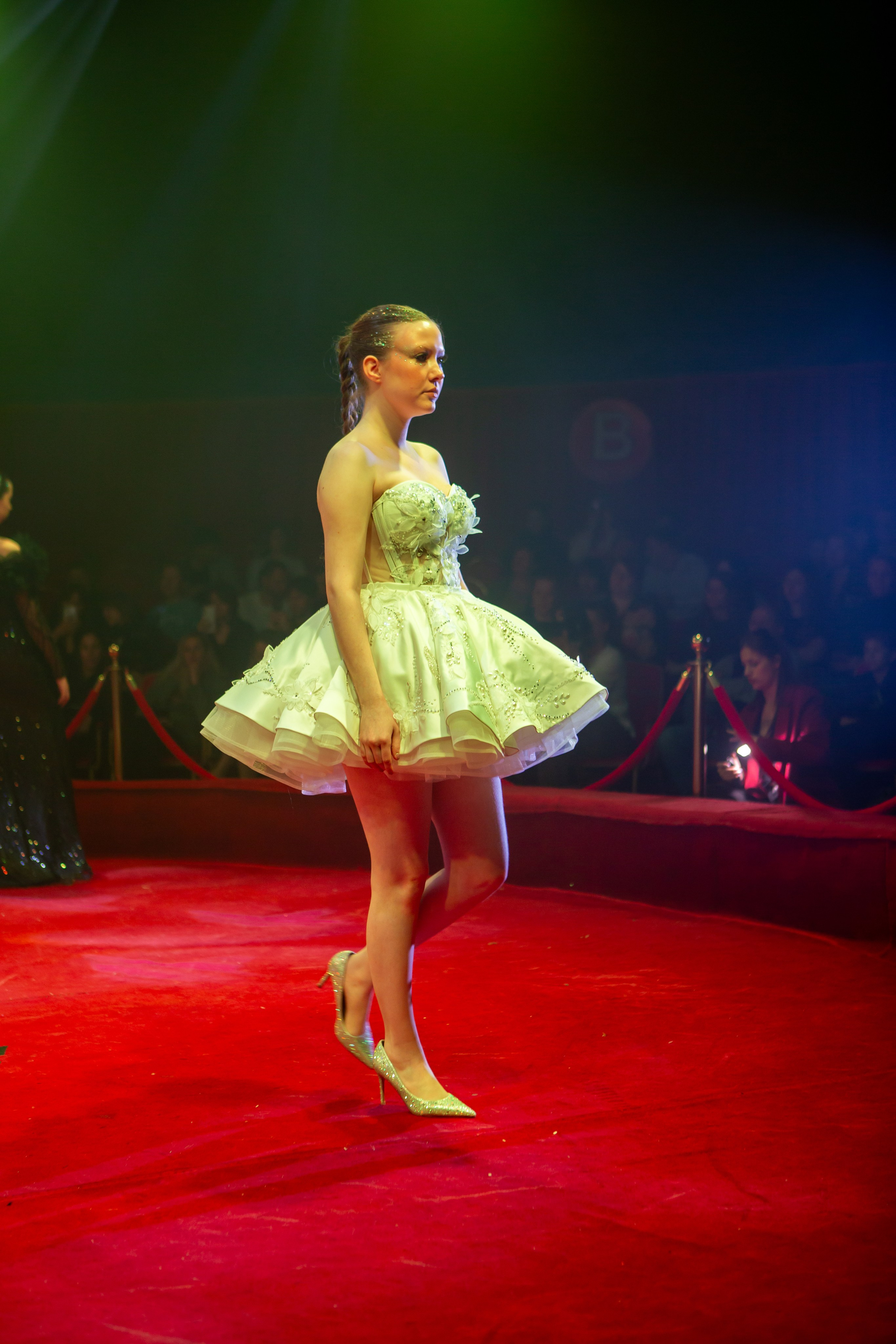 MANEGE SHOW. Репортажный, семейный, свадебный, портретный фотограф