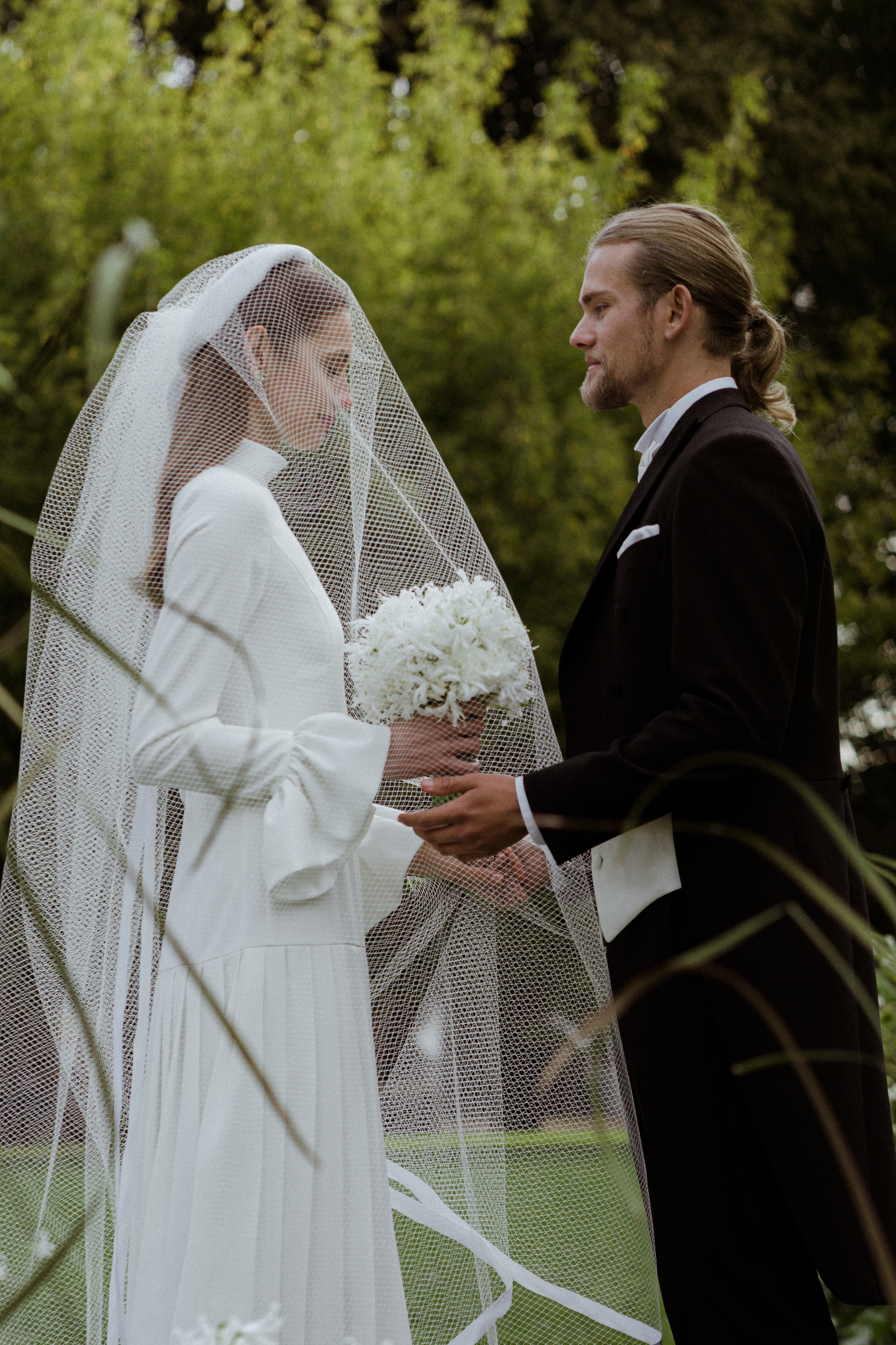 Eva — Mark. Elopement Wedding Photographer