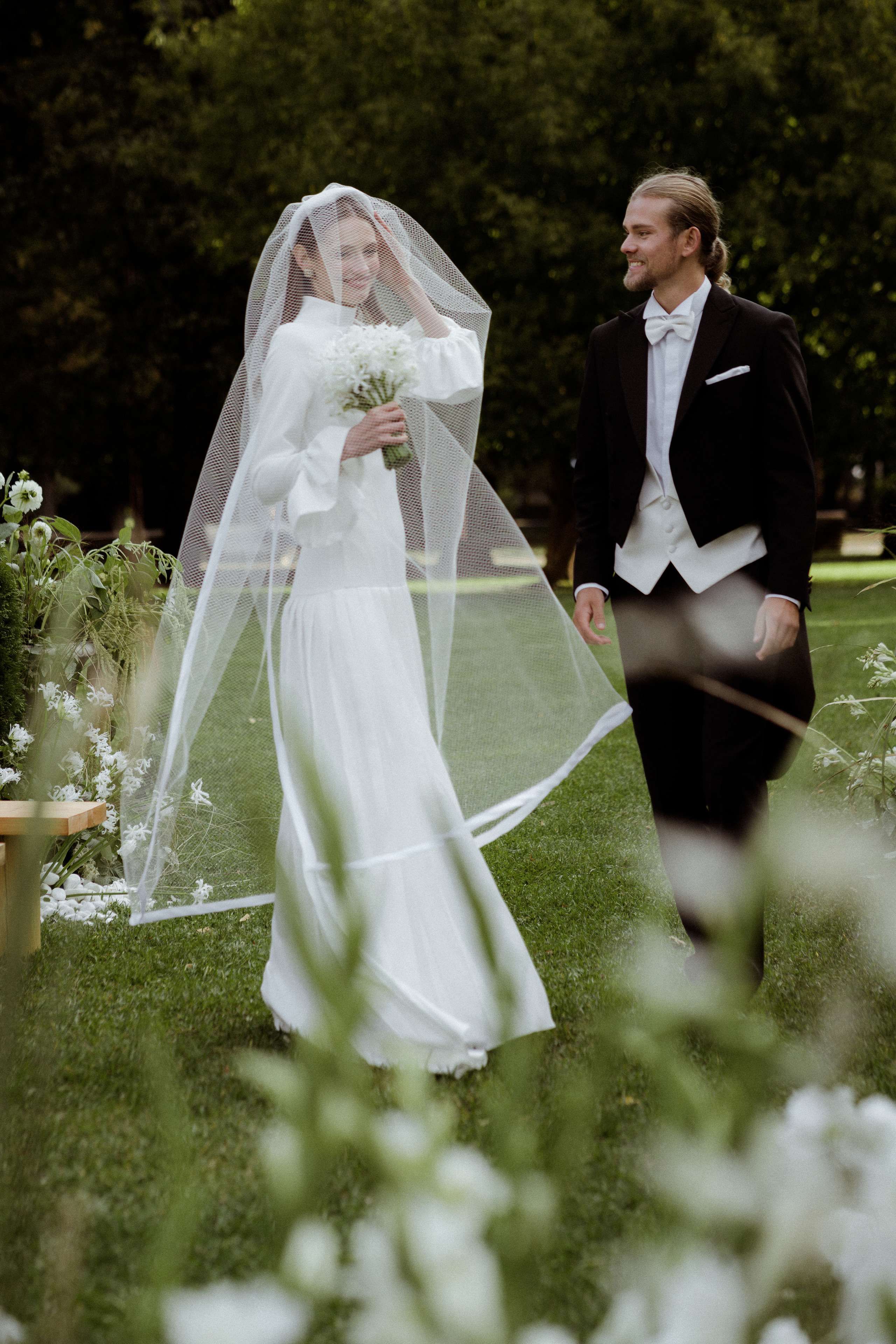 Eva — Mark. Elopement Wedding Photographer