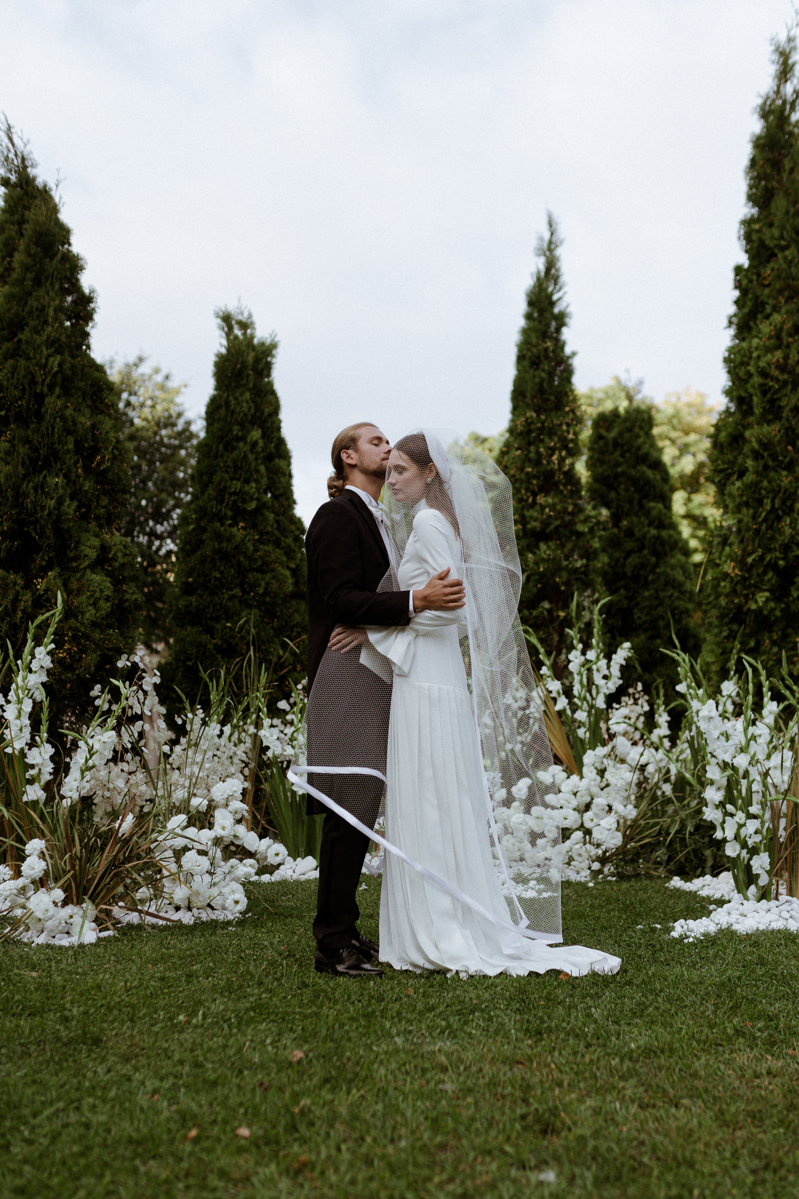 Eva — Mark. Elopement Wedding Photographer