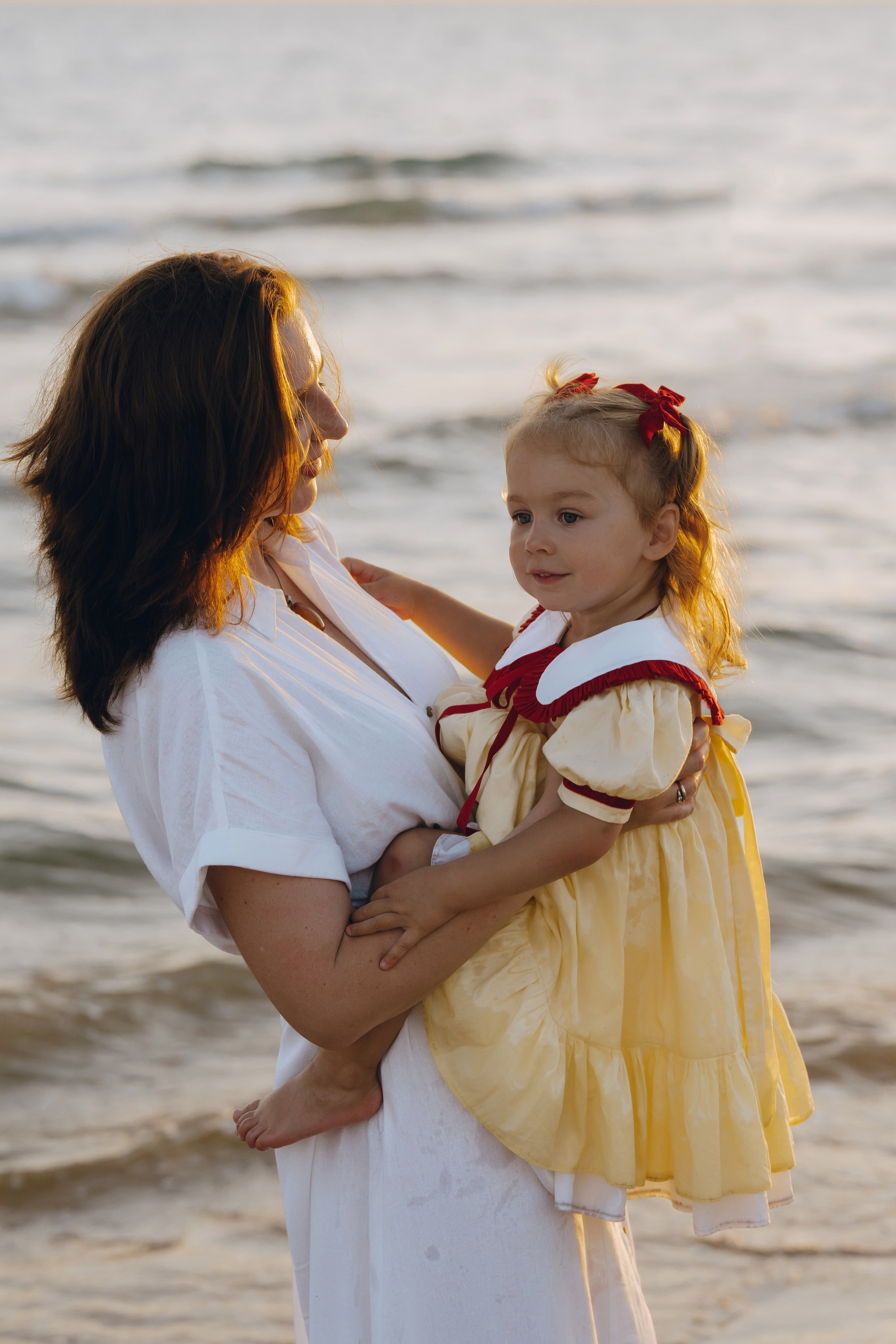 Семейные эмоции в Геленджике — профессиональный фотограф ловит моменты, фотограф Геленджик