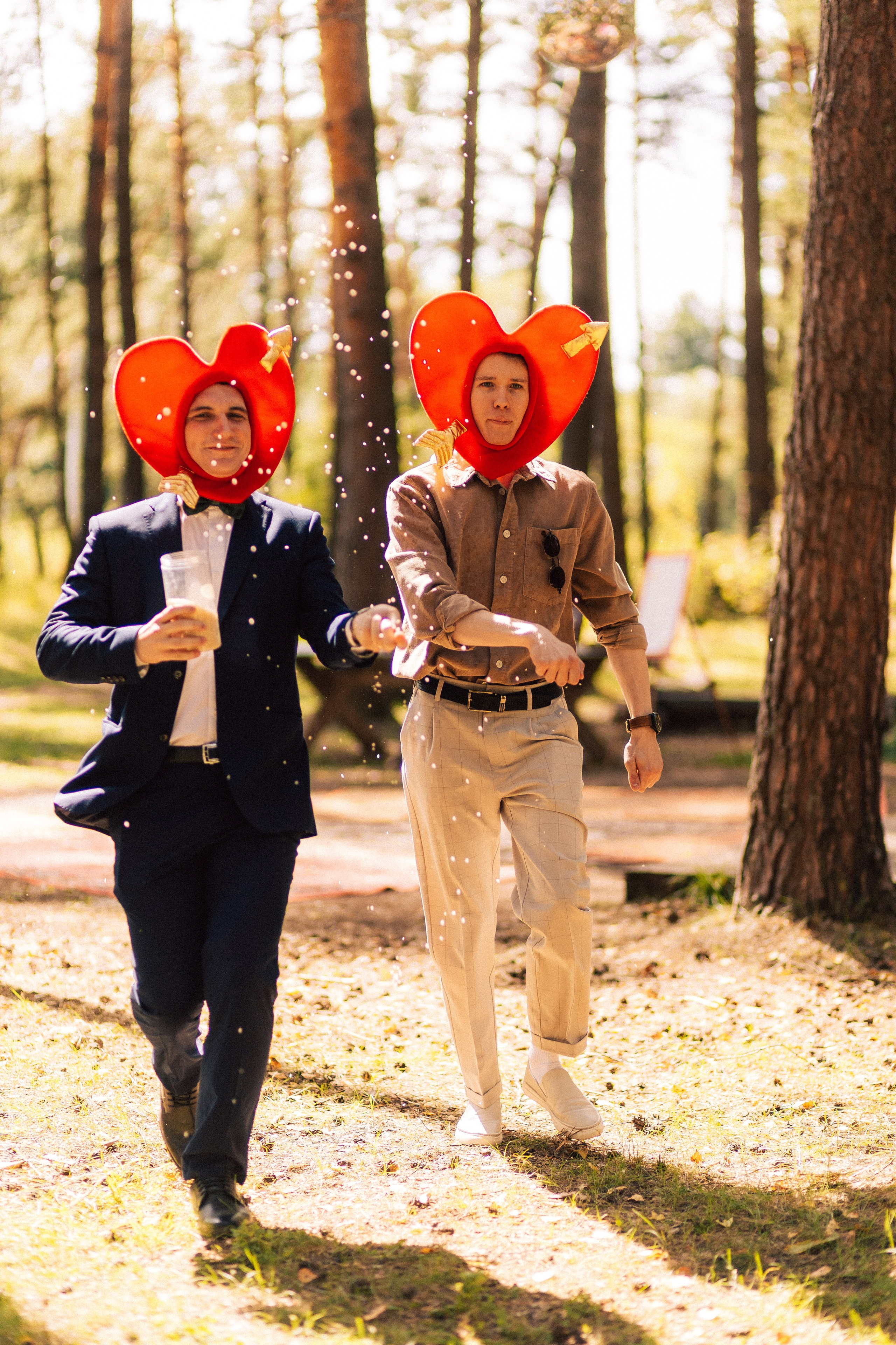 Корги свадьба в сосновом лесу. Фотограф Москва Жуковский Раменское