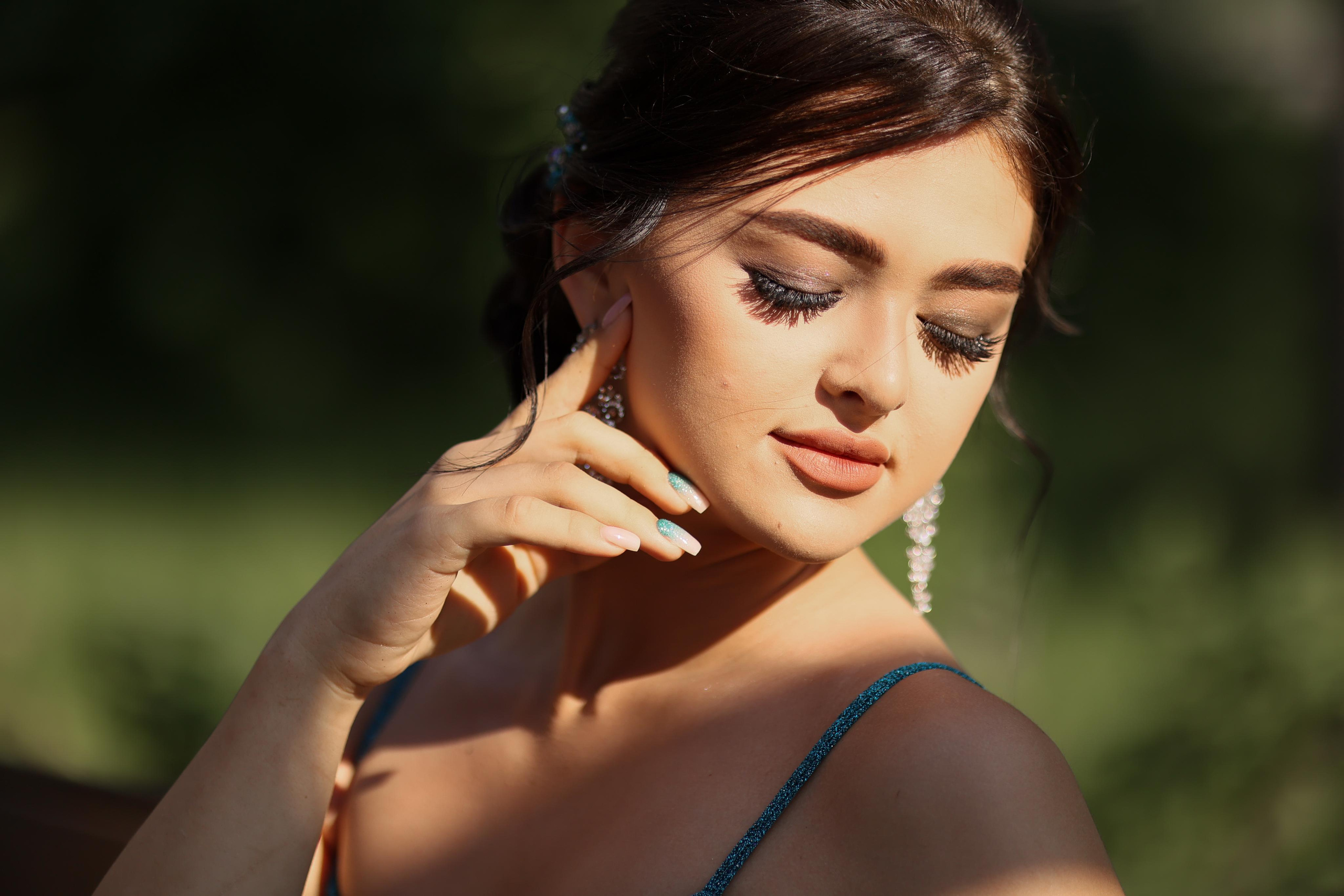 Карина в разрушенном храме. Анна Демидец — маркетолог и фотограф в Новошахтинске, Шахтах и Ростове-на-Дону и онлайн по РФ