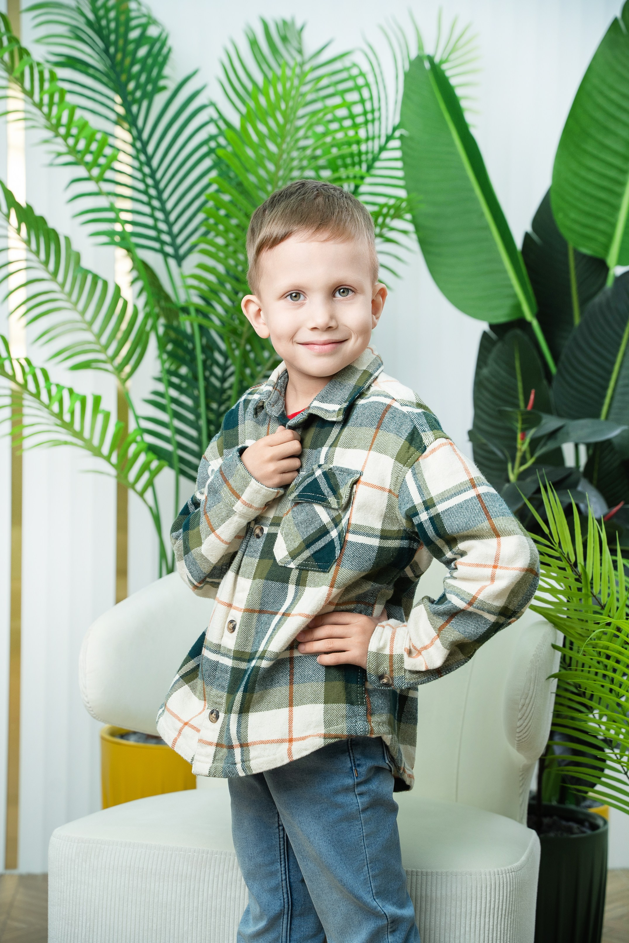 Выпускная фотосессия в фотостудии. Выпускные альбомы Нижнекамск Набережные Челны Фотостудия Небо