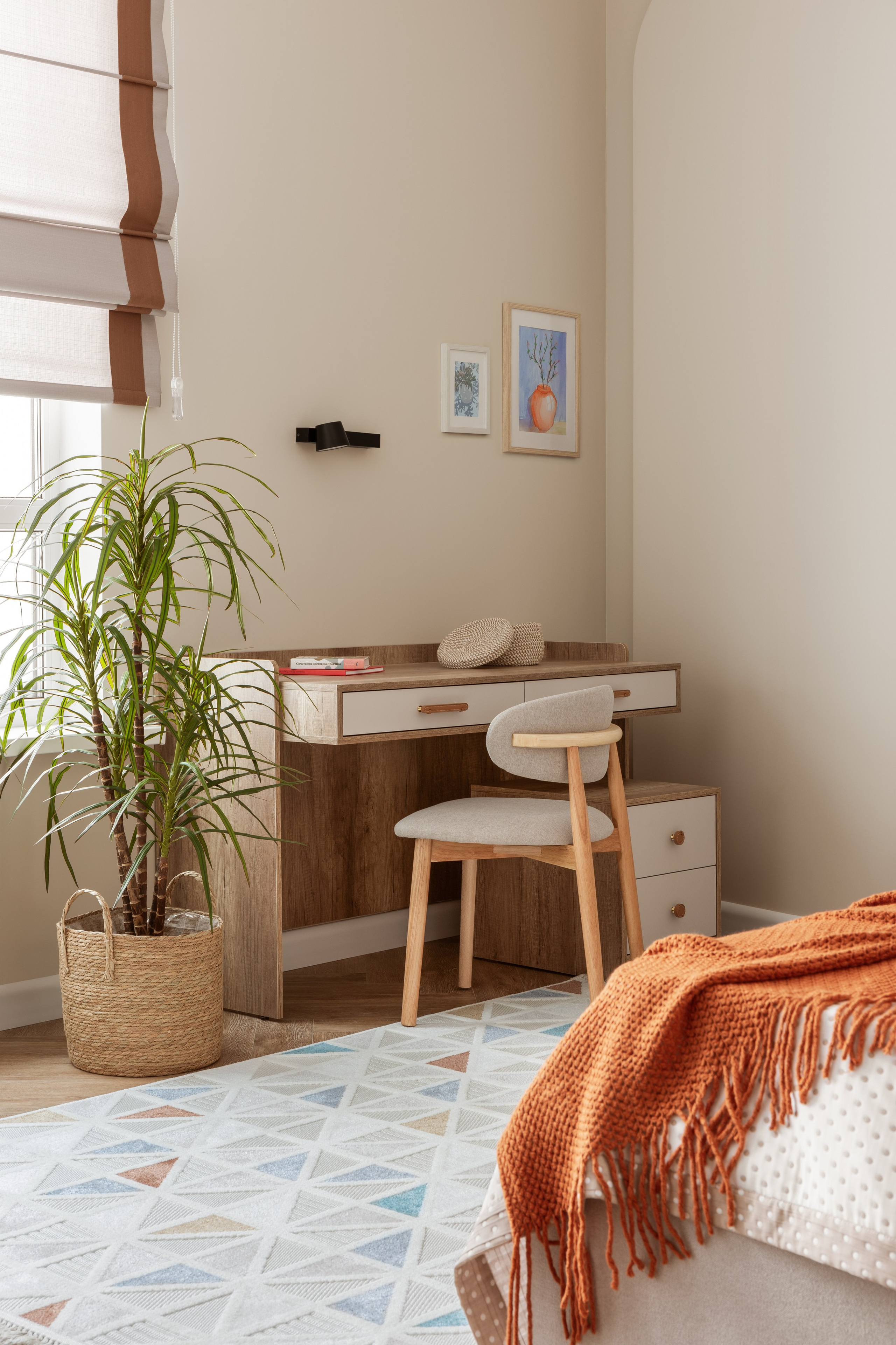 Динара Абикенова — Capital Park Light. Roman Yakunin — interior photographer in Almaty, Kazakhstan