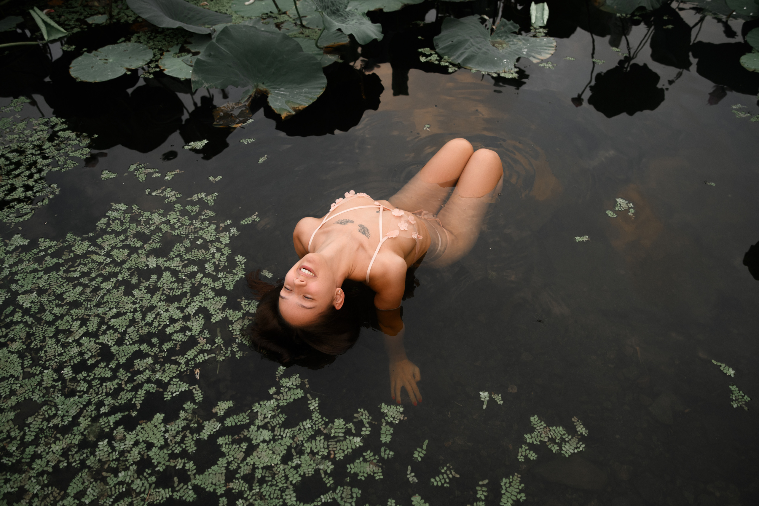 В лотосах. Портретный фотограф во Владивостоке Наталья Макарова