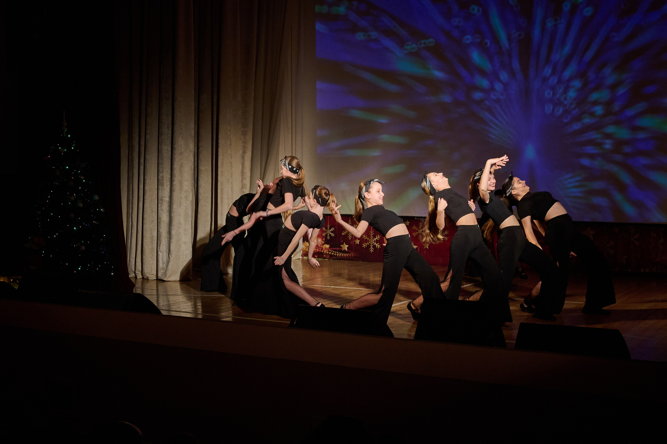 Новогодний концерт. Жизнь курорта Кабардинка в фотографиях