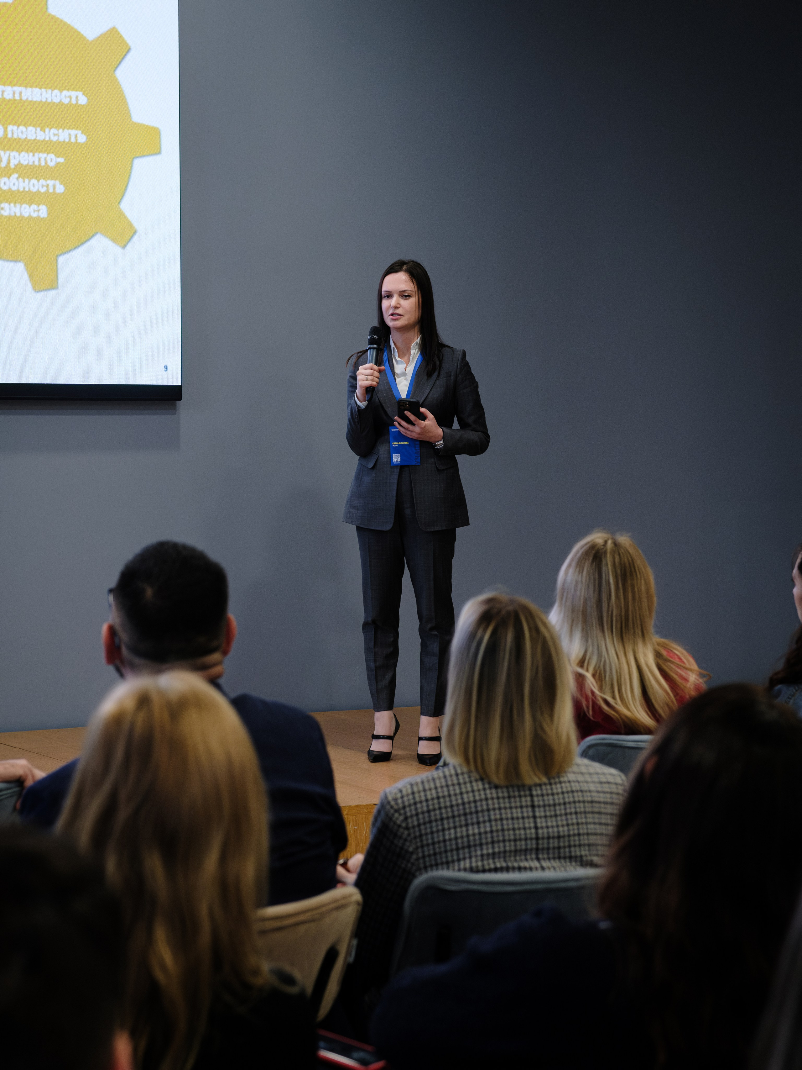 METRO. Репортажный и портретный фотограф в Москве Илья Спиридонов