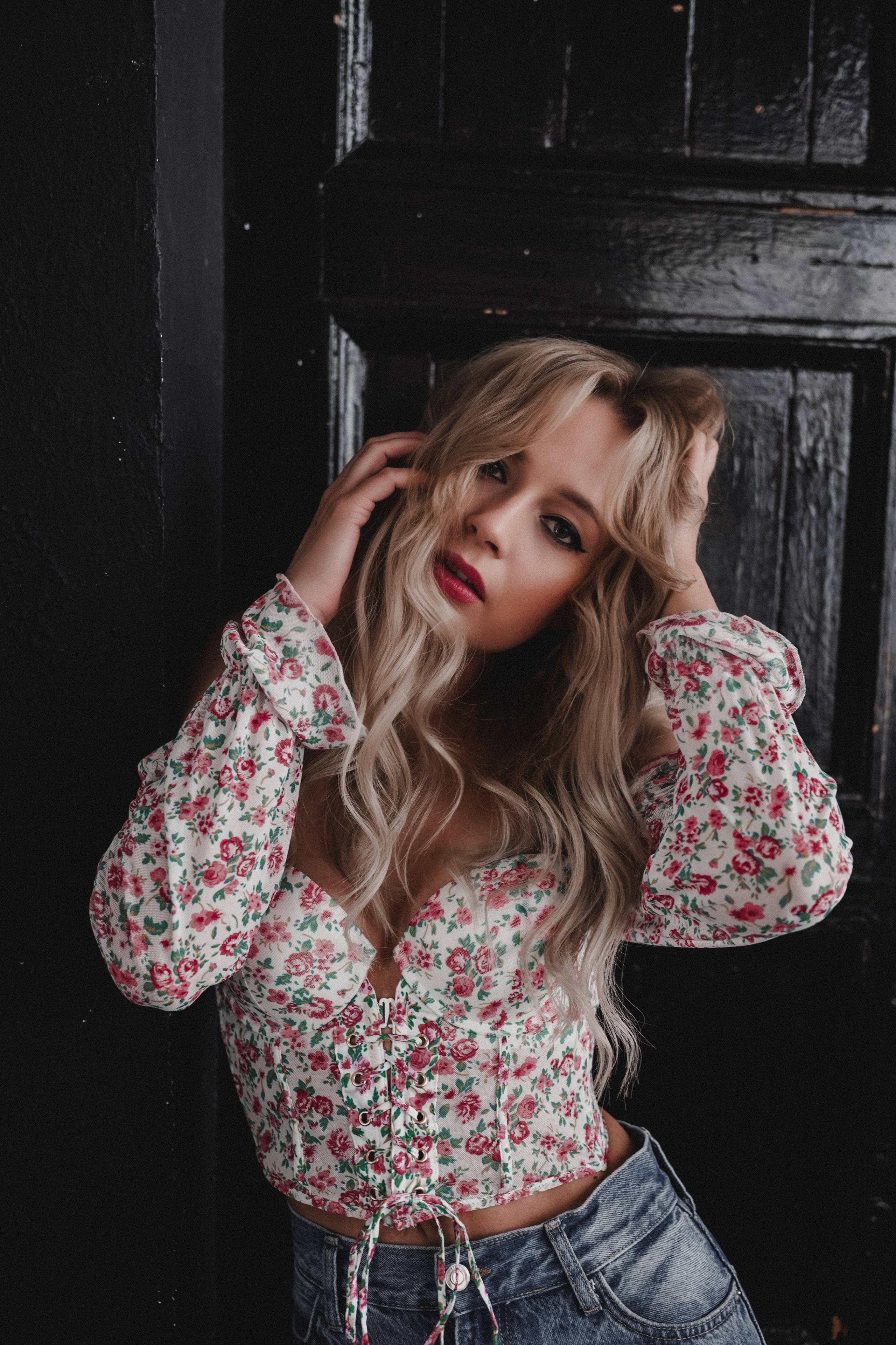 Индивидуальная фотосессия в студии. Фото и видео съемка