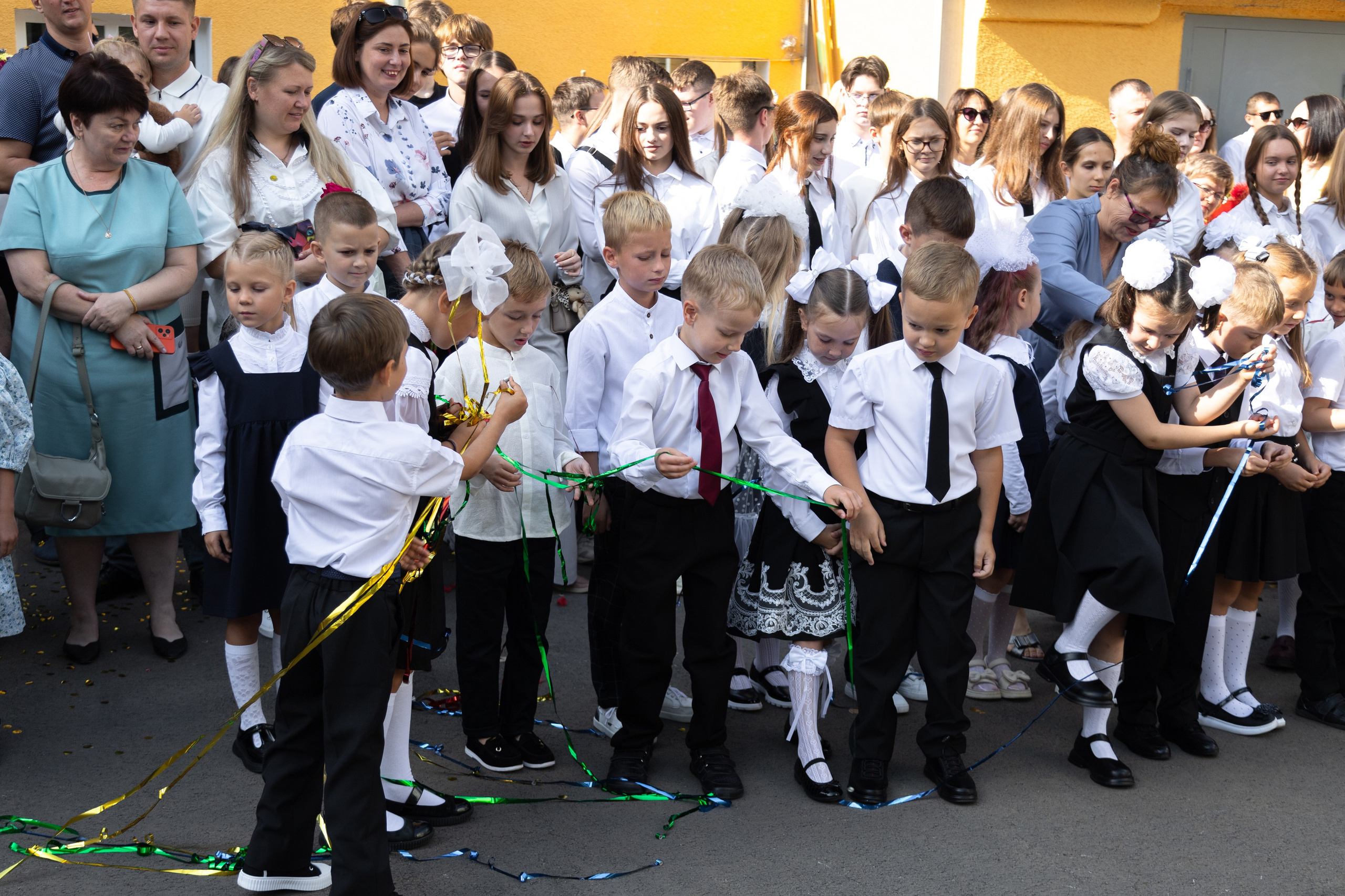 Репортаж 1 сентября. Выпускные альбомы Саратов Энгельс фотограф Титова Ирина