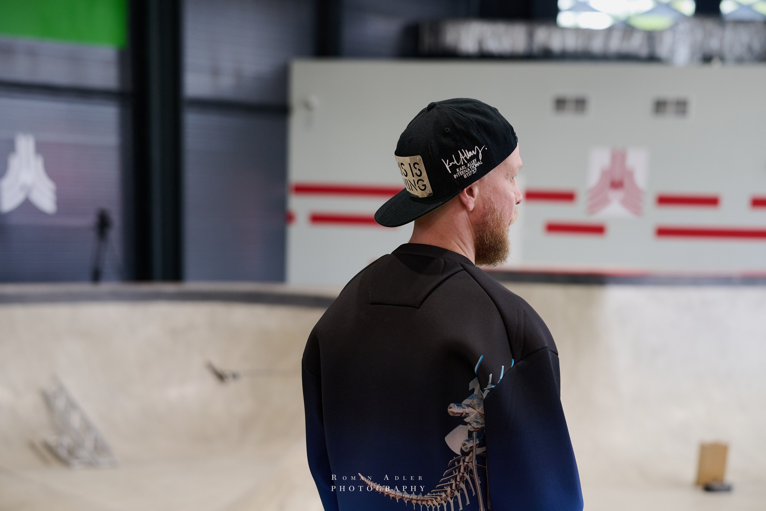 Репортаж со съёмок фильма «Своя в доску». Фотограф Роман Адлер