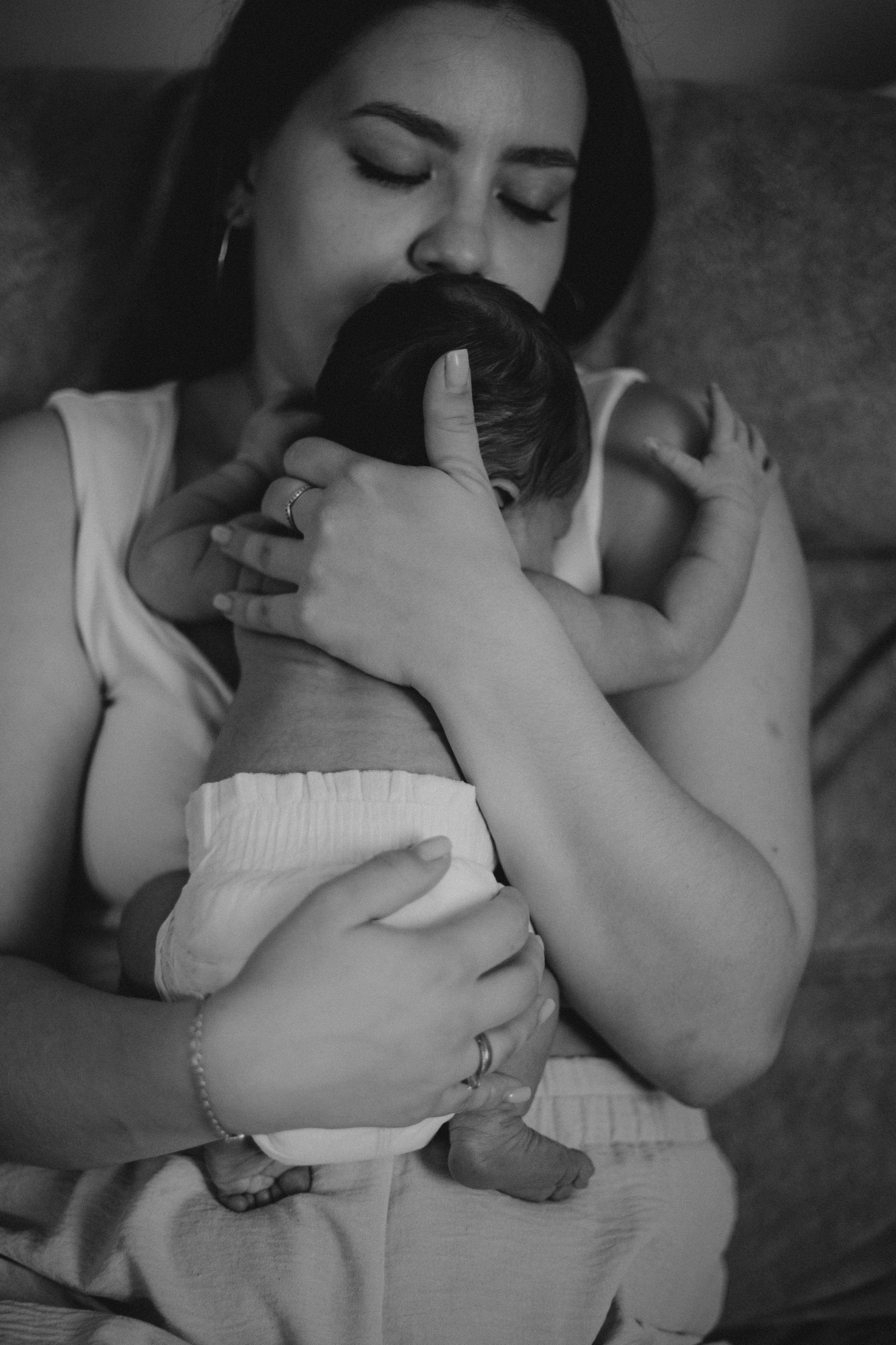 Яна, Толя, София (2 года) и Сережа (1 неделя). Семейный и детский фотограф Красноярск Иркутск Денк Анна