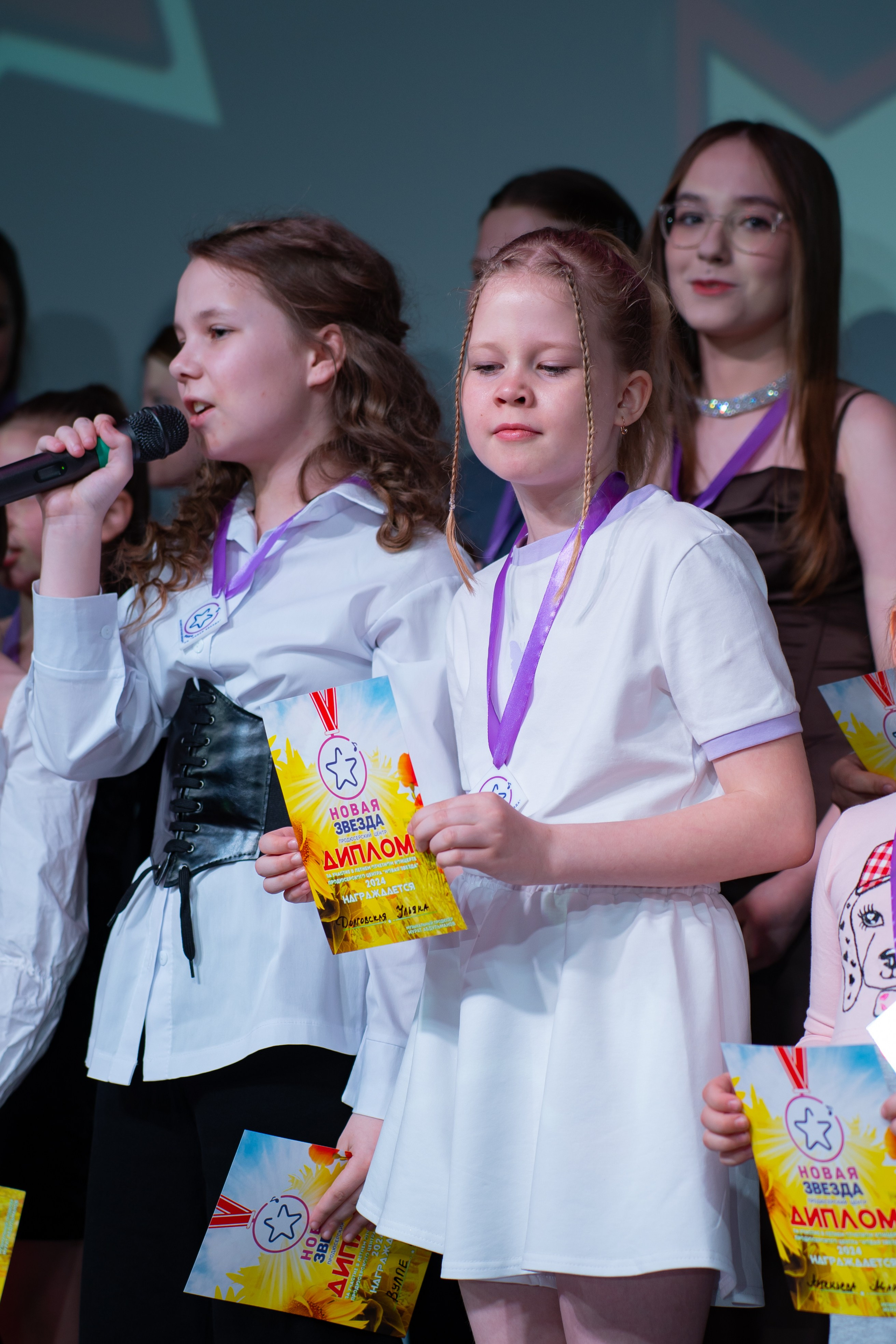 Отчетный концерт продюсерского центра «Новая Звезда». Фото / Видеосъемка в Москве