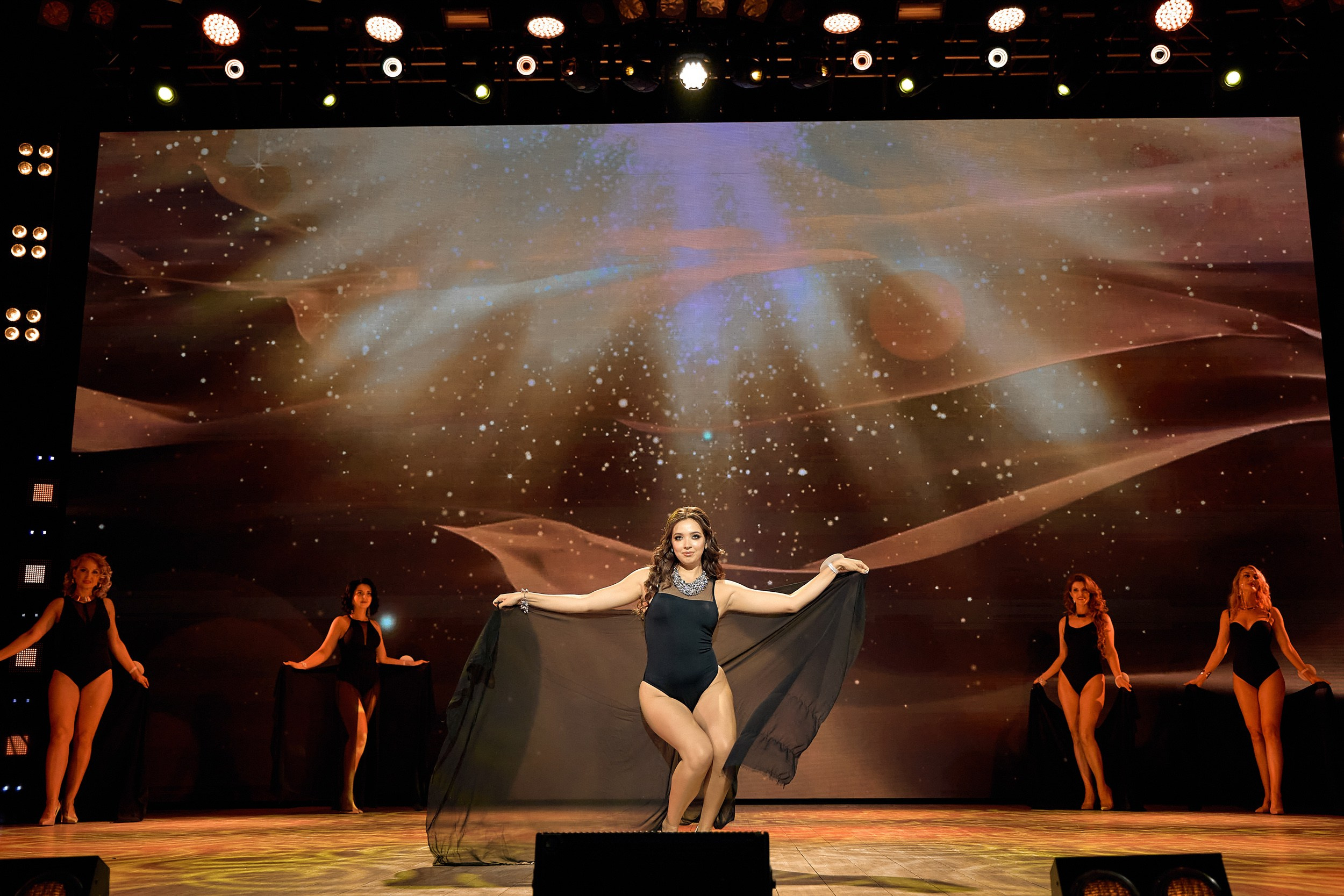 Мисс Алтай 2025. Свадебный репортажный и фуд фотограф в Барнауле Гайфулин Виталий