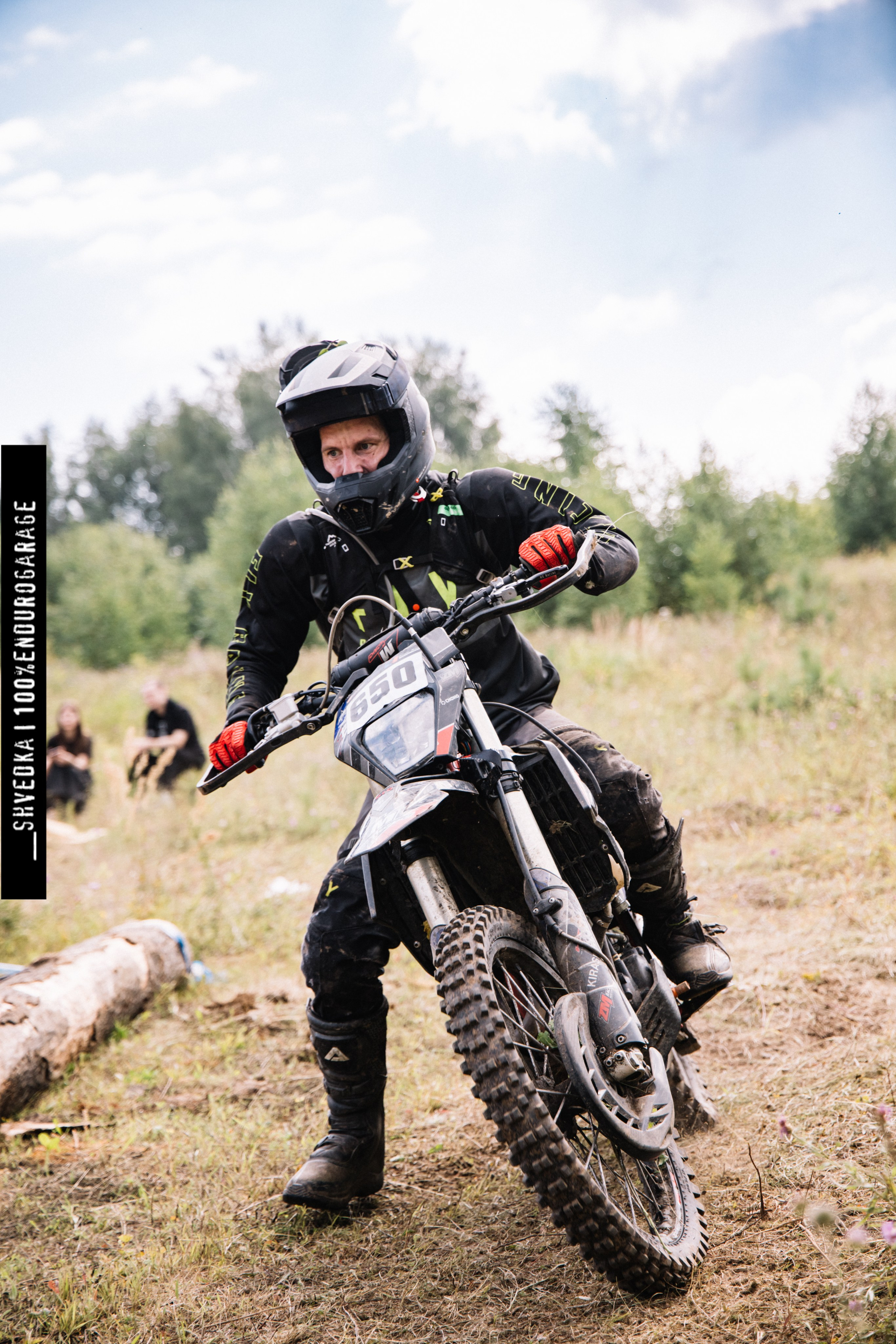 ВТОРОЙ ЛЕСНОЙ ДЕНЬ. Ваш экстрим фотограф Кудрева Яна