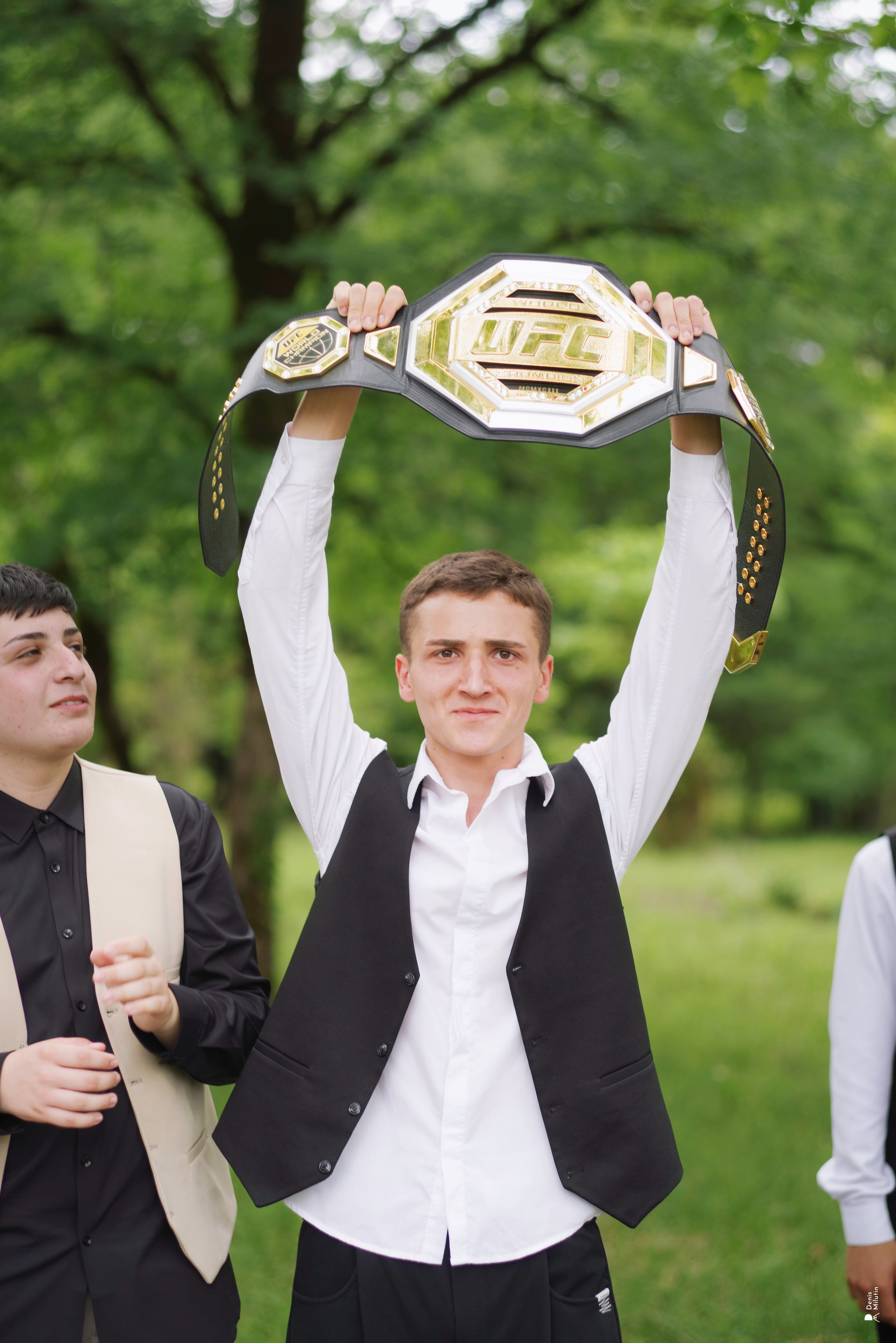 Чало Диди в Цхалтубо. Портретный фотограф Денис Милютин