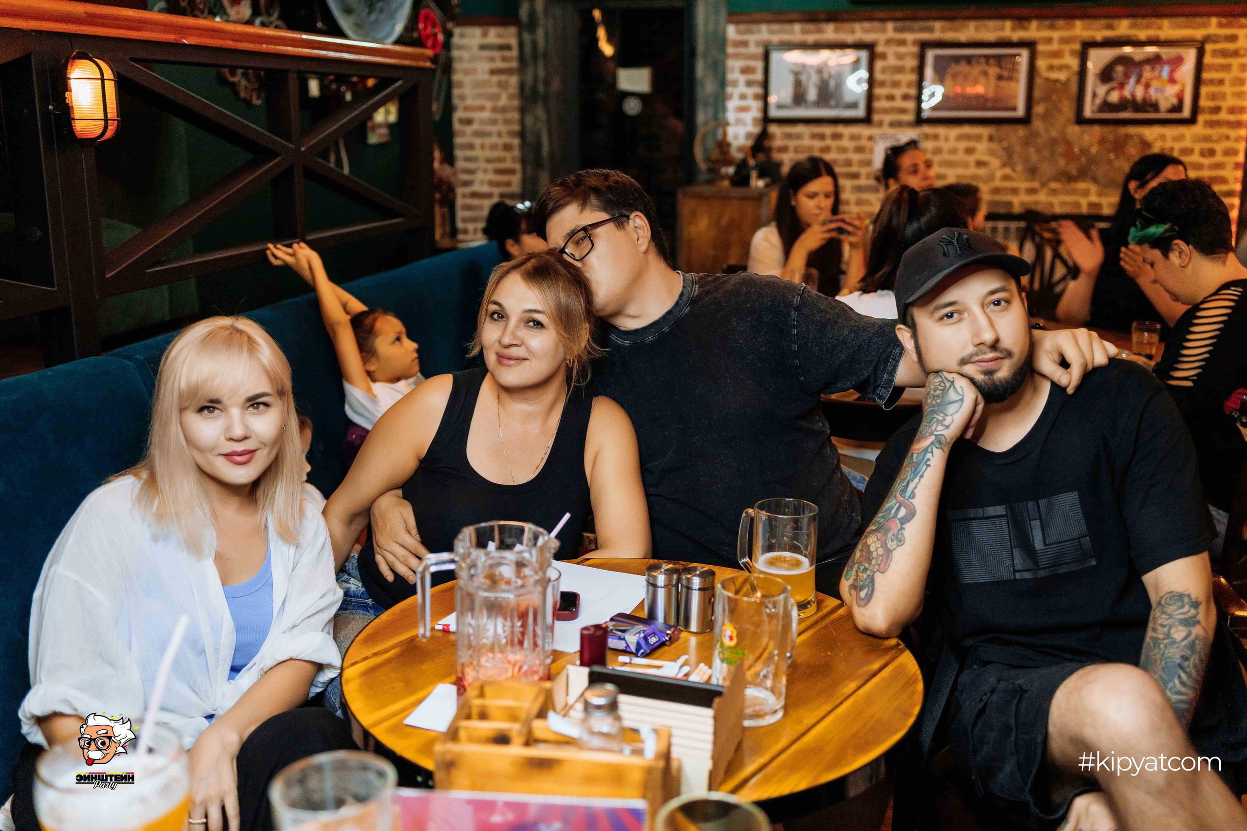 Эйнштейн Party