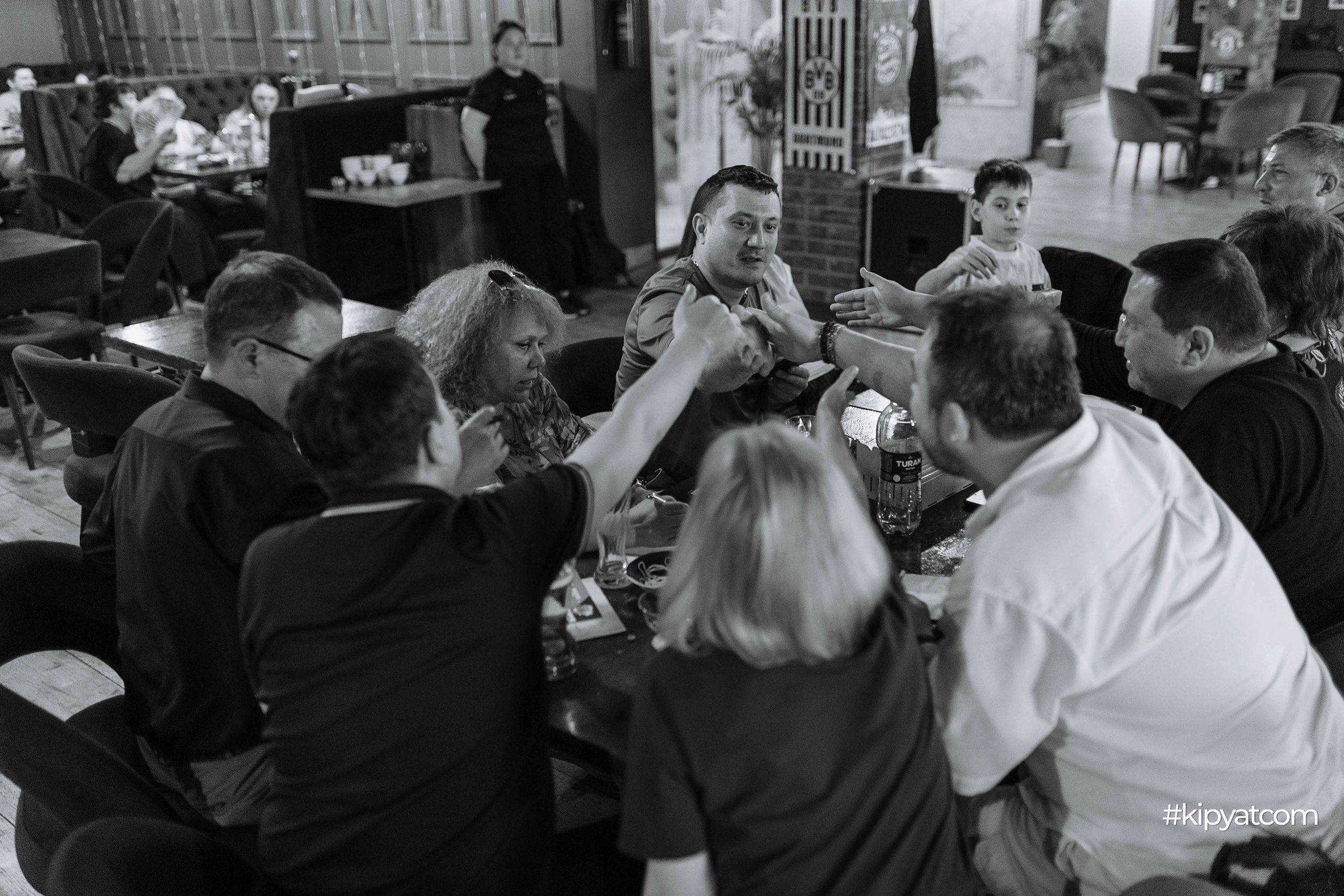 Эйнштейн Party