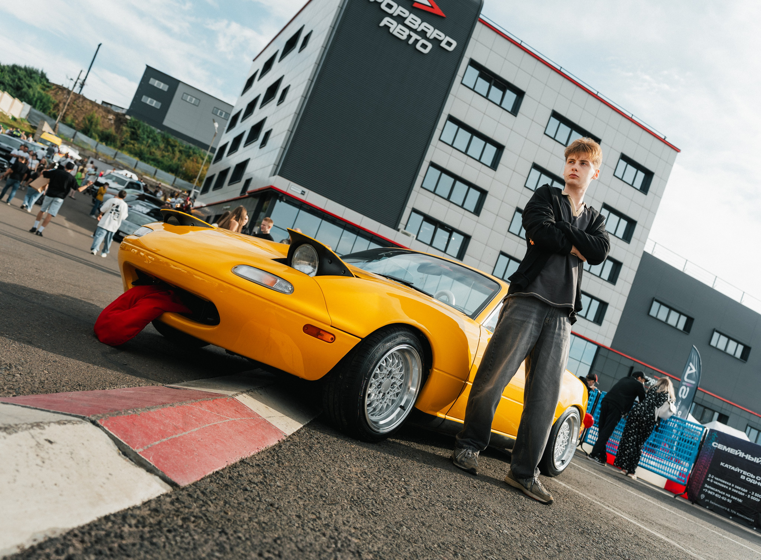 Авто-фест Iskra x Forward Auto. Репортажный фотограф Красноярск