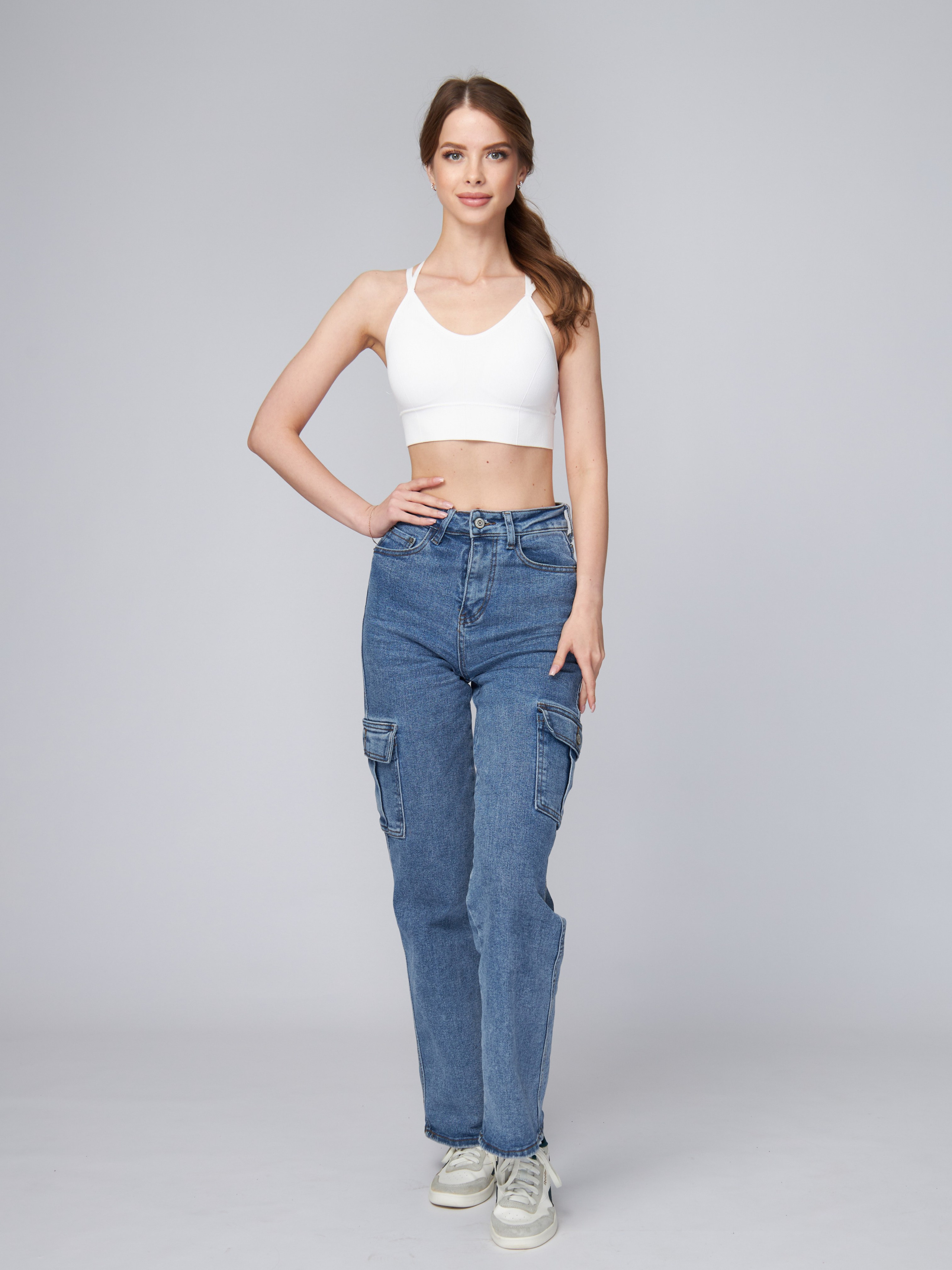 Дарья, 40-42 р-р, рост 175. KED Production — продакшн из СПб. Создаём фото, видео и контент, который помогает брендам и селлерам продавать больше