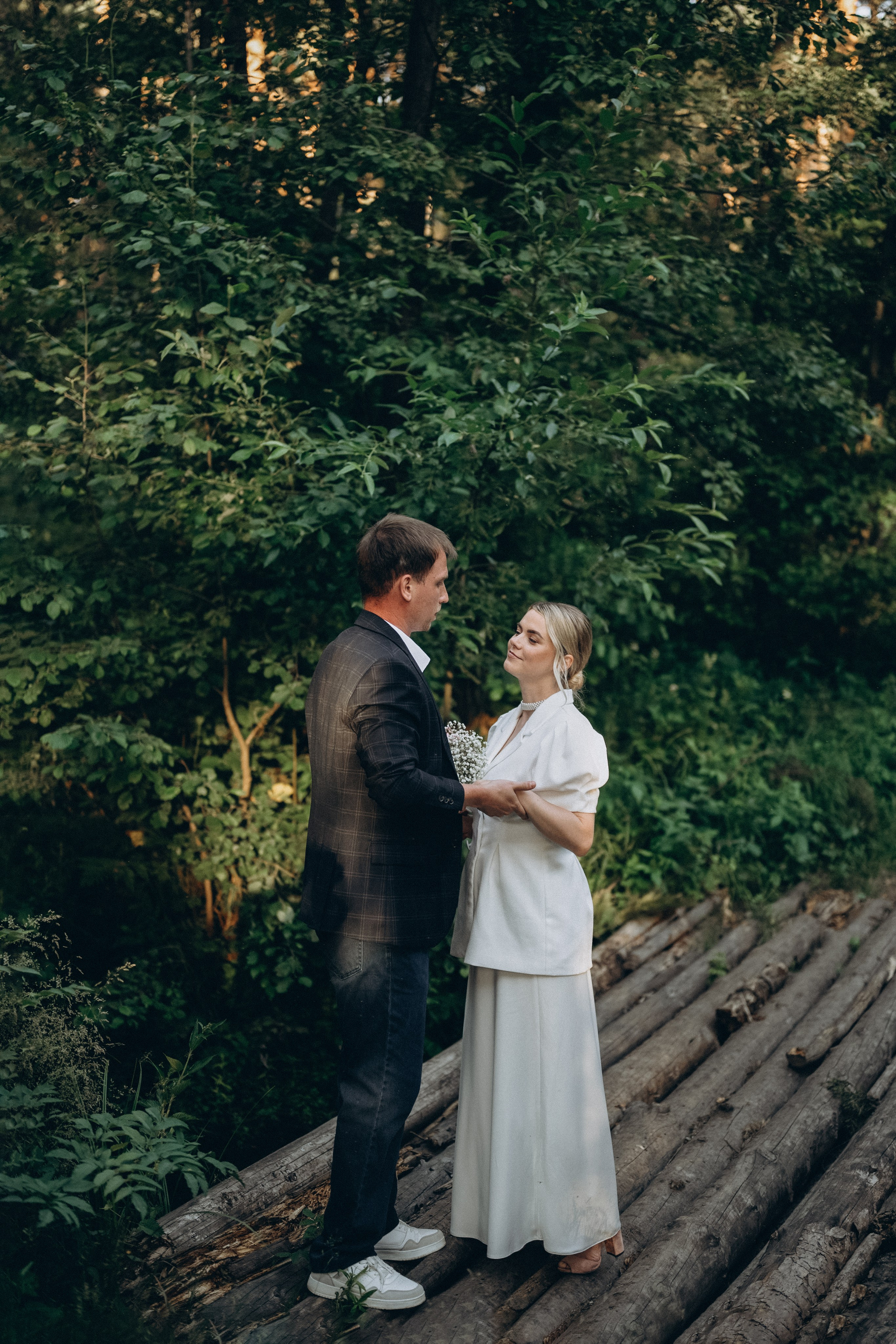 Свадьба в лесу. Семейный свадебный фотограф Екатеринбург Первоуральск Шарнина Алёна