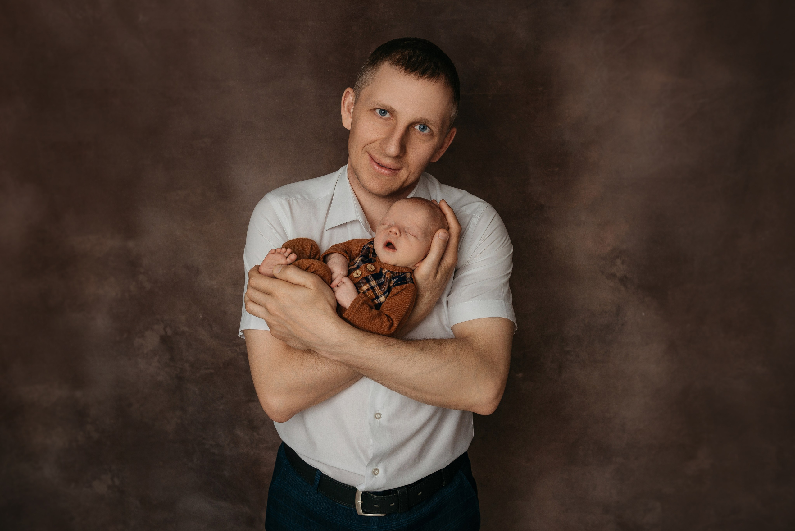 Андрей. Фотограф новорожденных Белгород