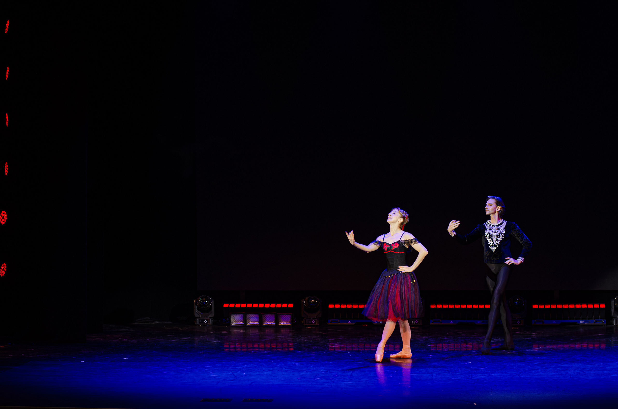 Гала-концерт Всероссийского фестиваля любительского балета Aurora PRIX — 2026. Портретный и репортажный фотограф в Санкт-Петербурге Варвара Жукова