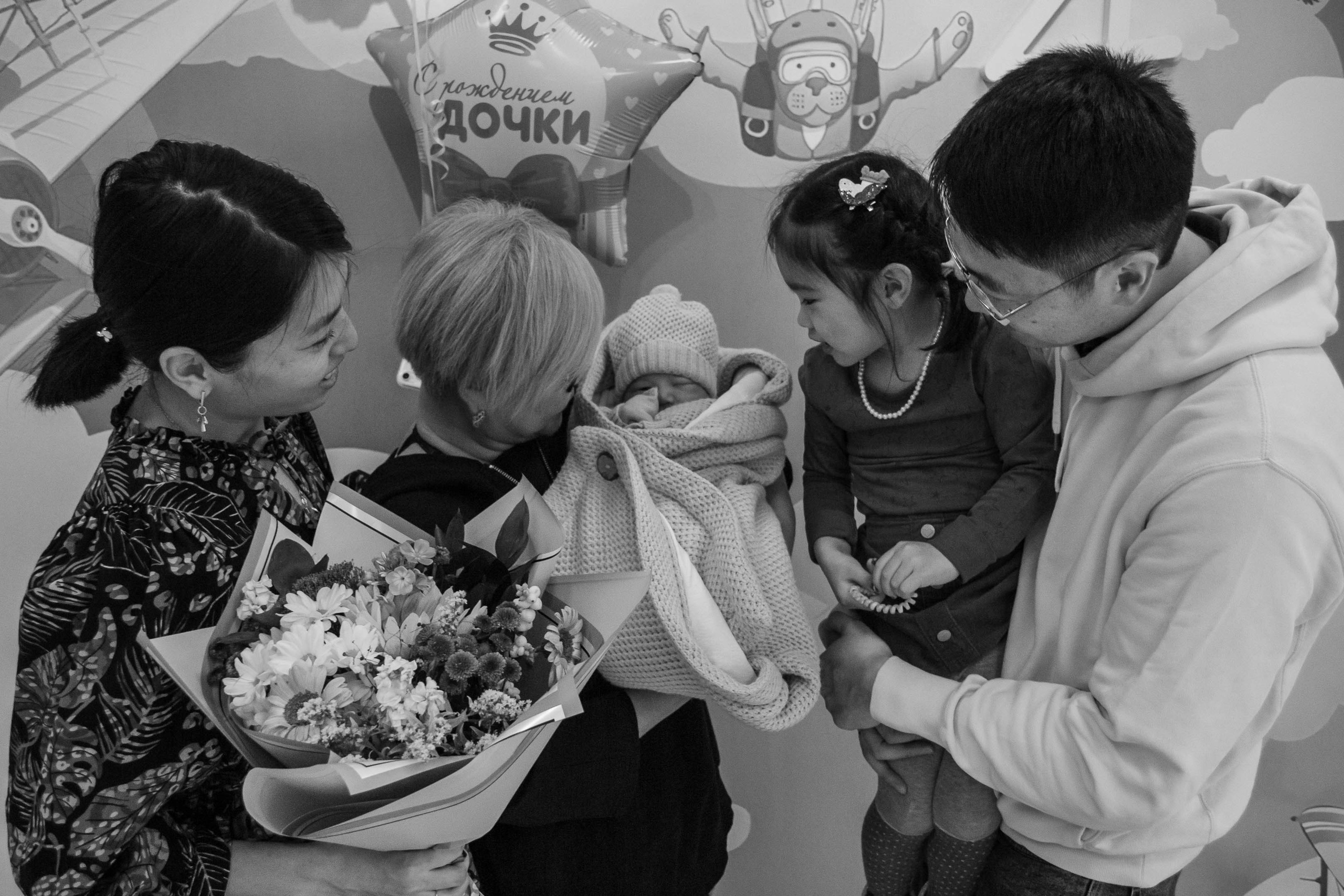 Выписка из роддома. Репортажный фотограф на мероприятия