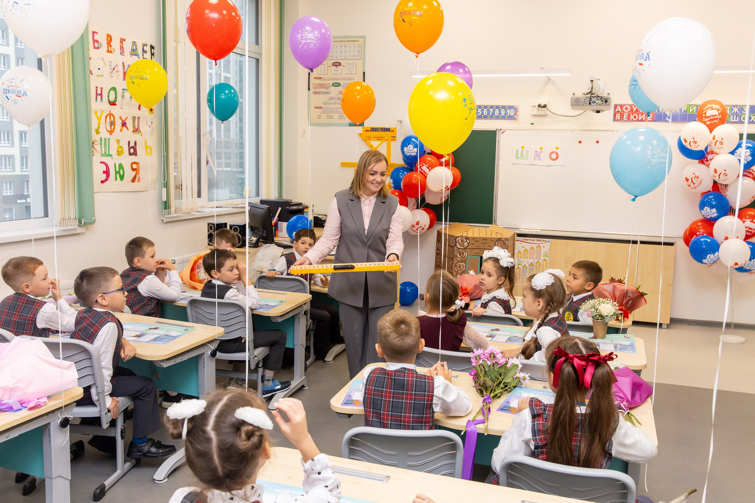 Фото и видео на выпускной в школе и детском саду. Свадебный, семейный видеограф и фотограф в Екатеринбурге Николай Рыков