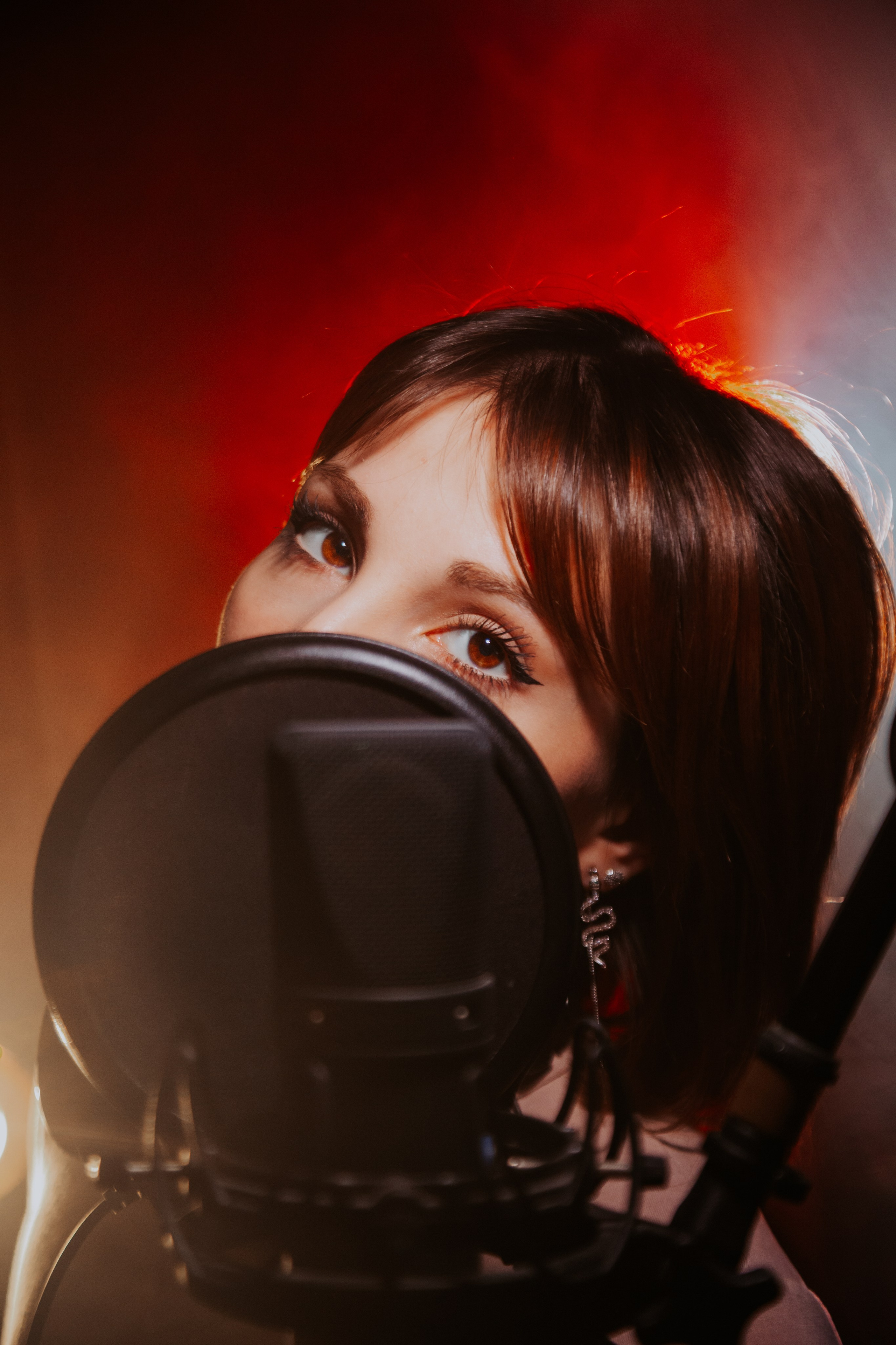 Певица ANDZH. Семейный, личный фотограф и видеограф в Москве Бакхаус Артем