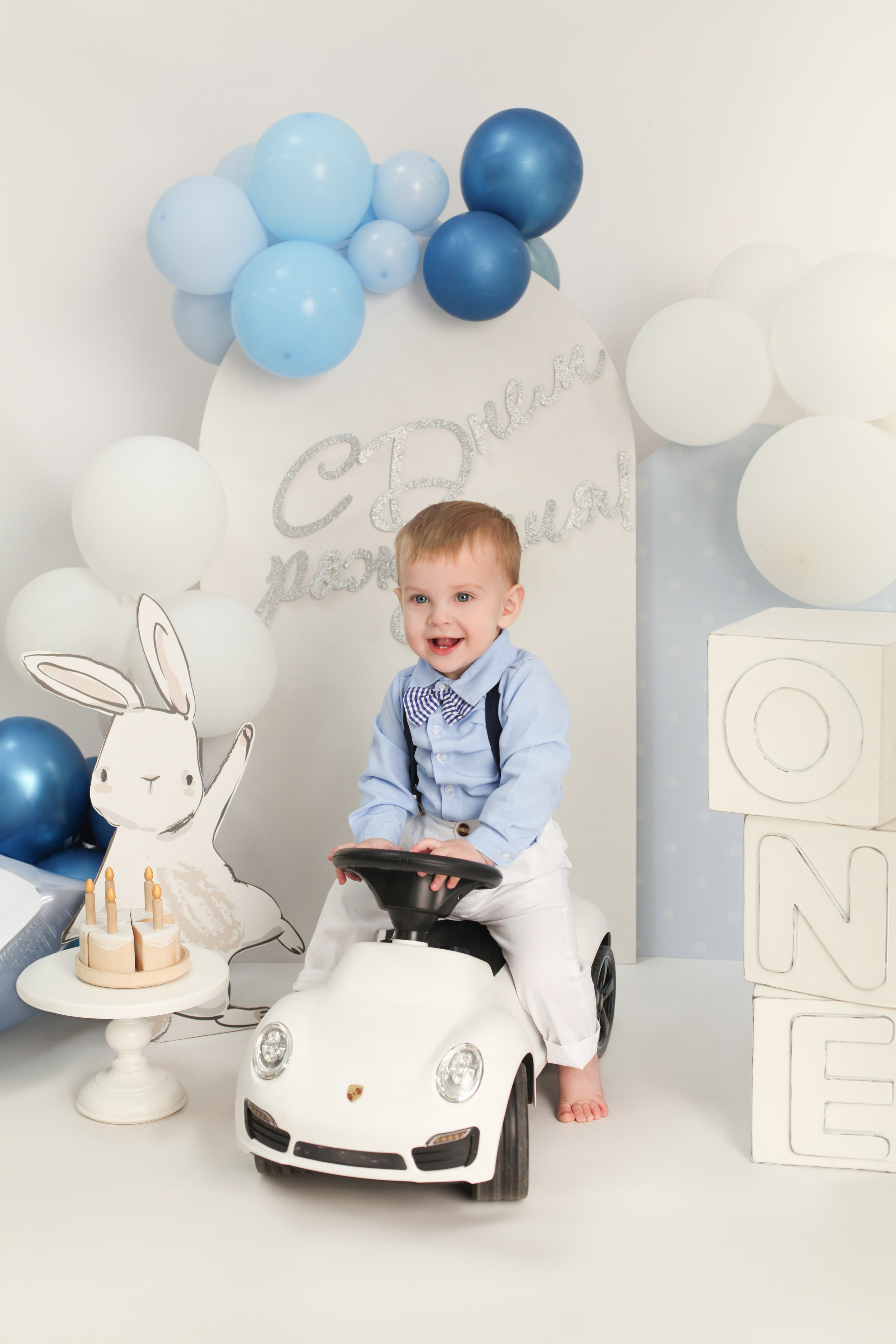 Годовасие. Фотограф Новорождённых и детский фотограф в Санкт-Петербурге