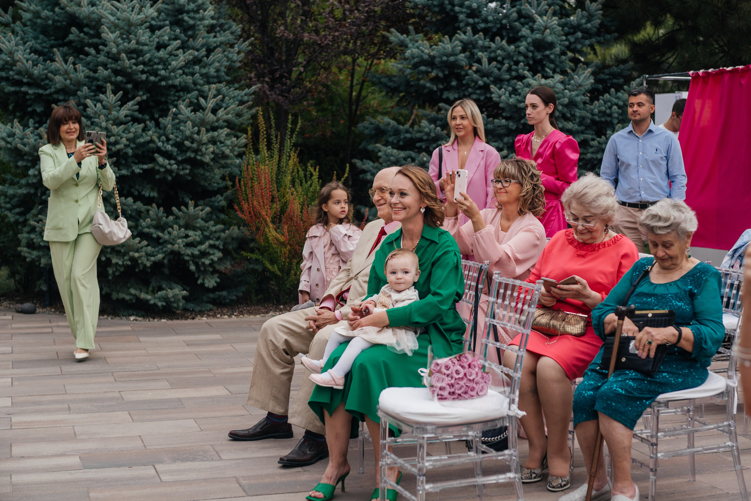 Свадебный день Максим и Вита. Графский Парк. Свадебный и семейный фотограф Надежда Соловьева