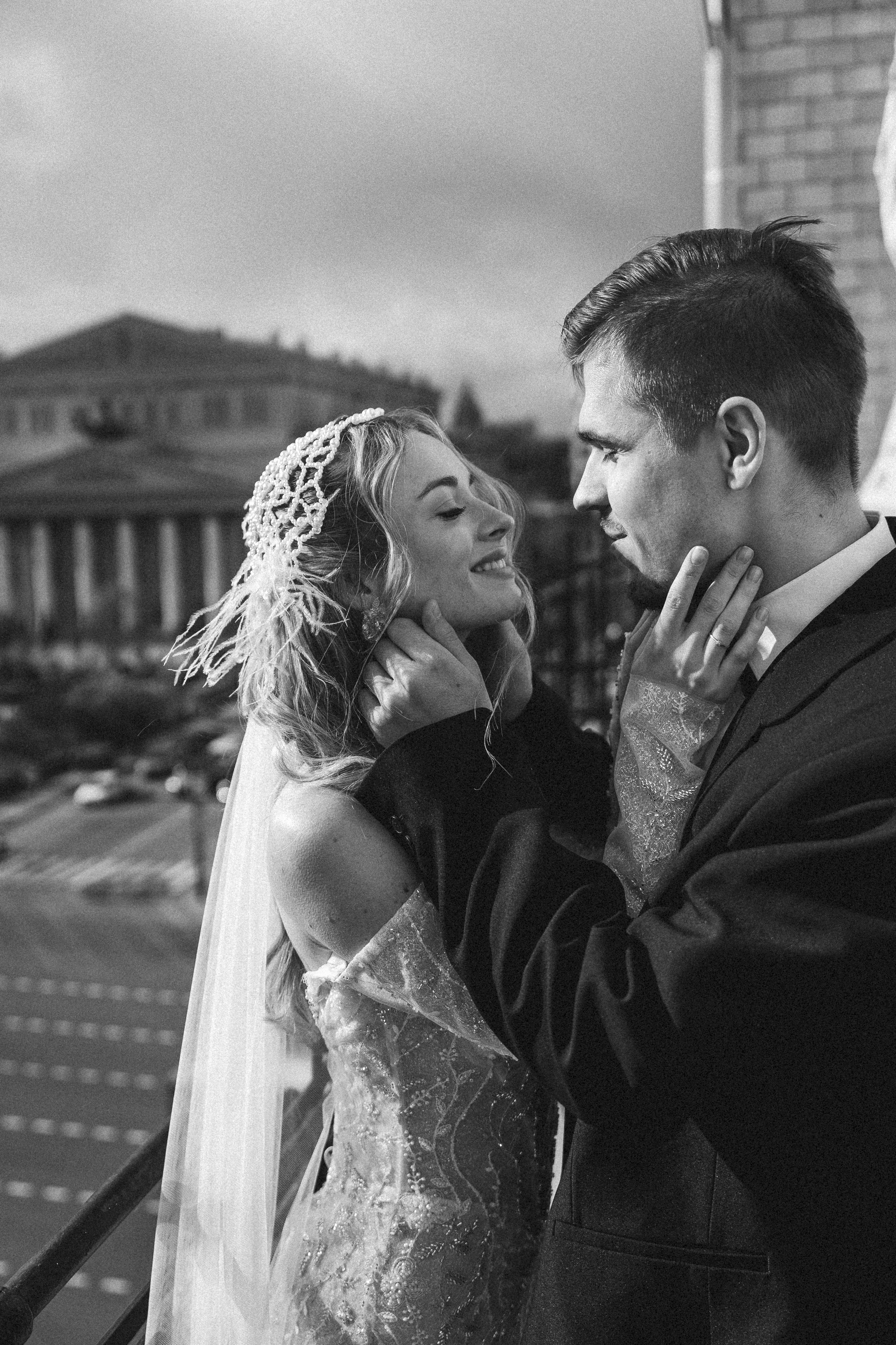 Свадебная фотосессия в отеле Метрополь. Свадебный фотограф в Москве Анна Полушина