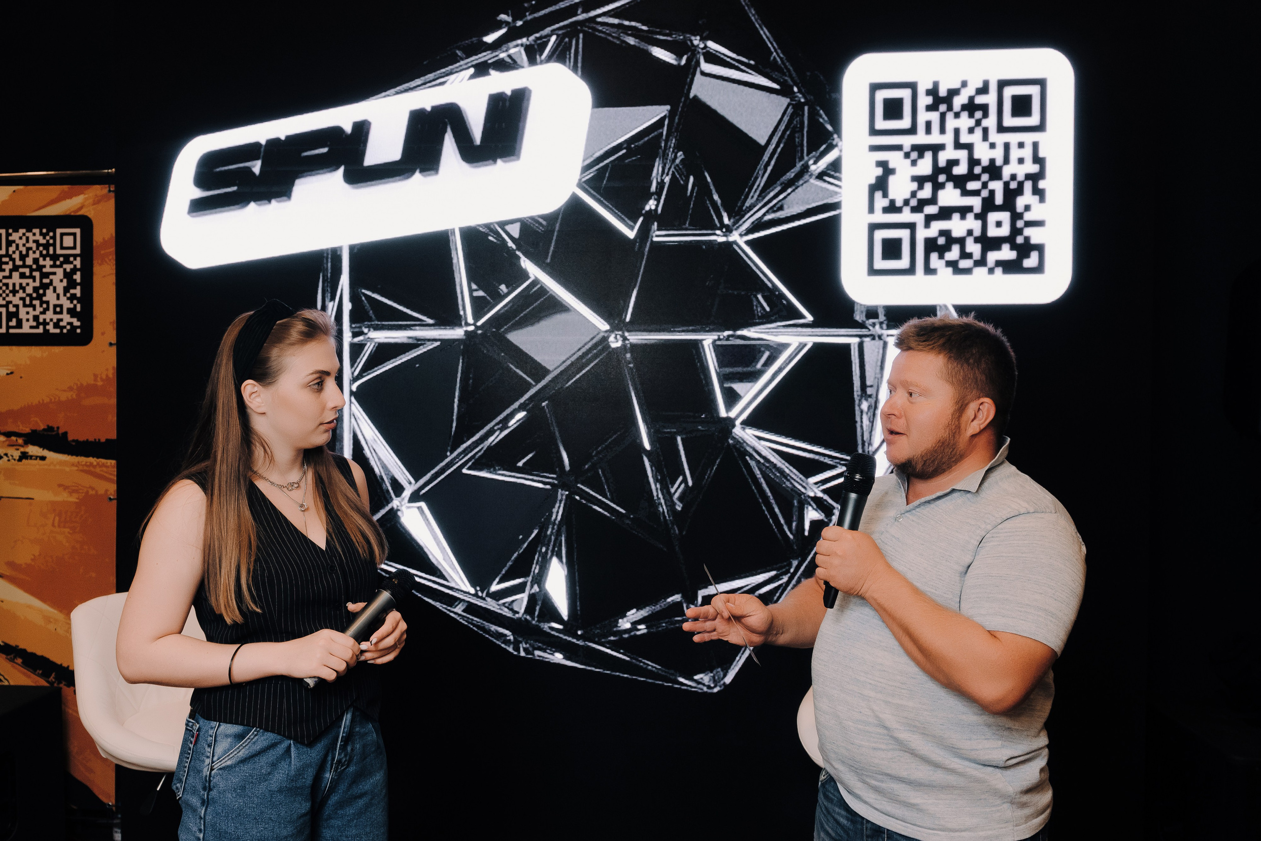 КОНФЕРЕНЦИЯ AMO CRM SIPUNI. Репортажный фотограф Зуев Роман г. Челябинск