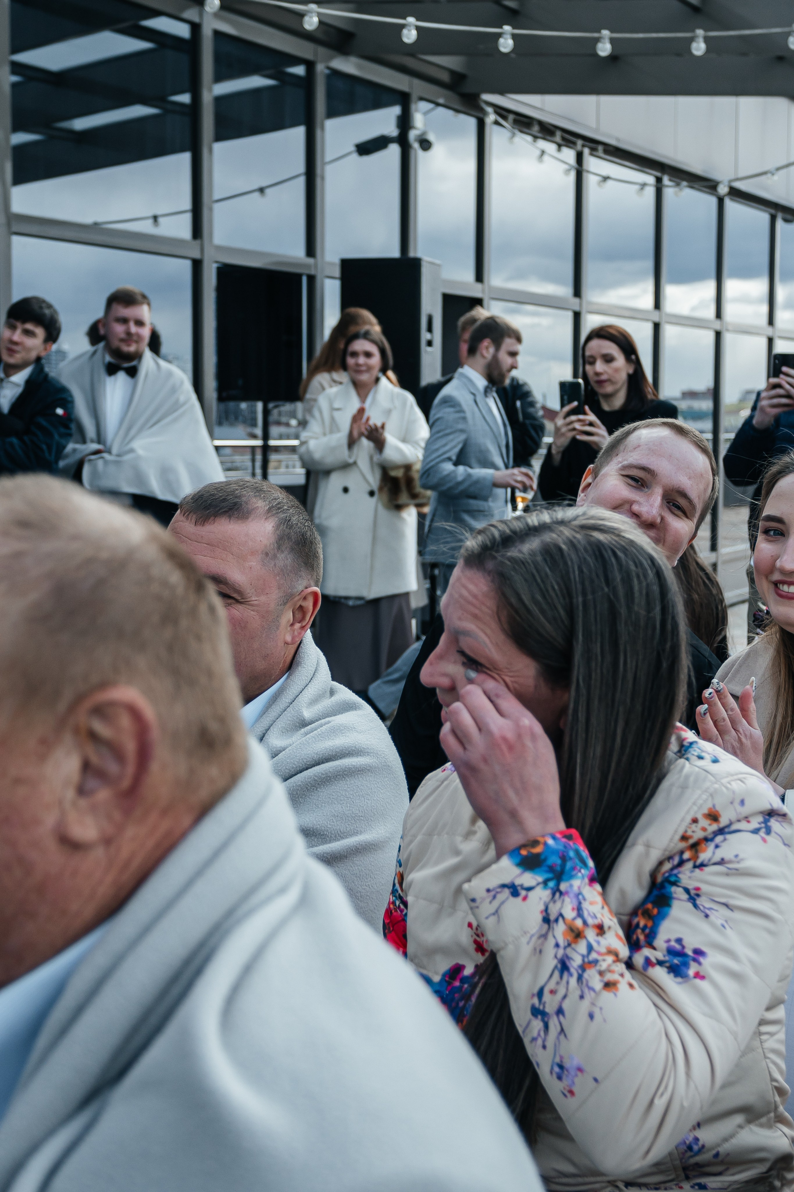 Фотосъёмка выездной регистрации на крыше отеля Сергей и Екатерина. Александр Оношкин. Свадебный фотограф в Екатеринбурге