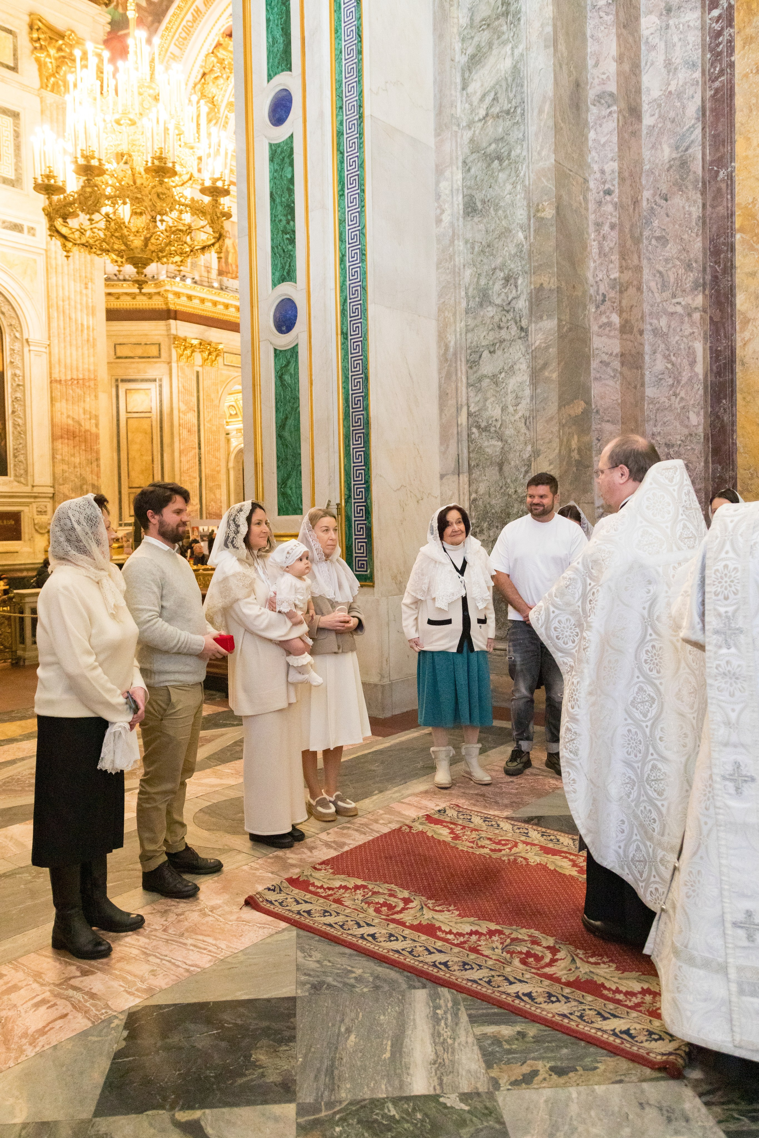 Крещение в Исакиевском соборе. Детский и контент фотограф Надя Волкова Санкт-Петербург