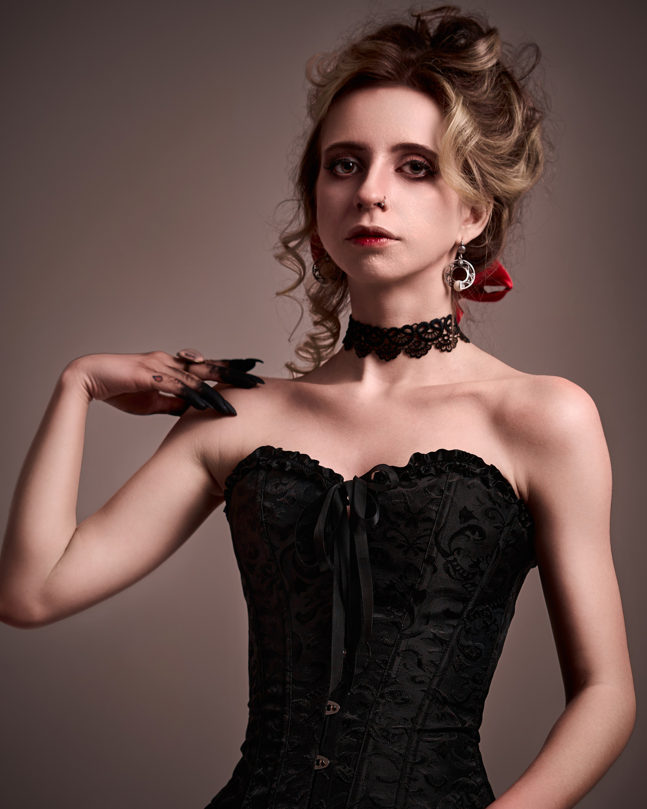 Таня: съёмка в образе викторианской девы. Фотограф в Москве Анастасия Баева