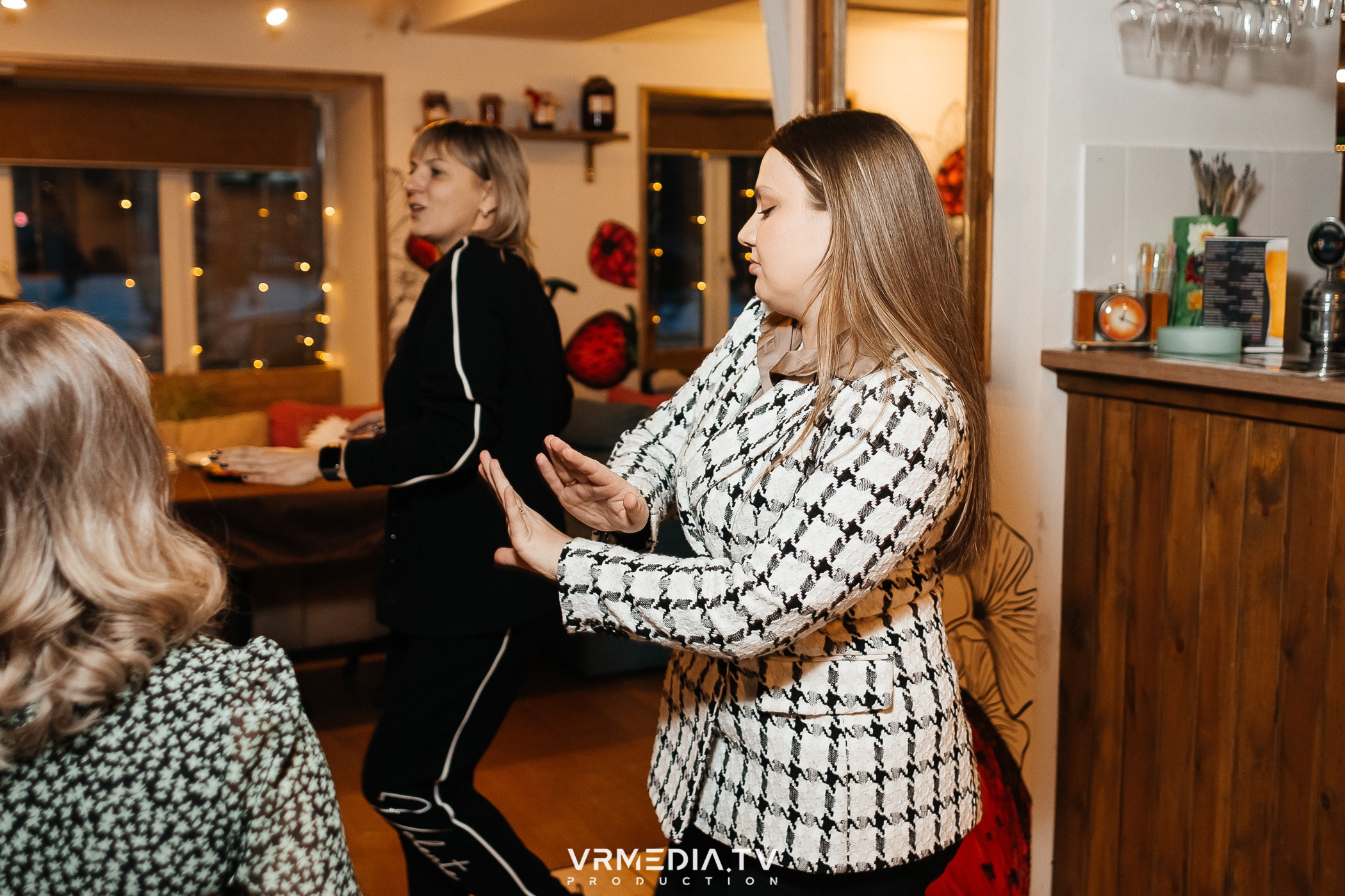 8 марта в кафе «кАмпот»