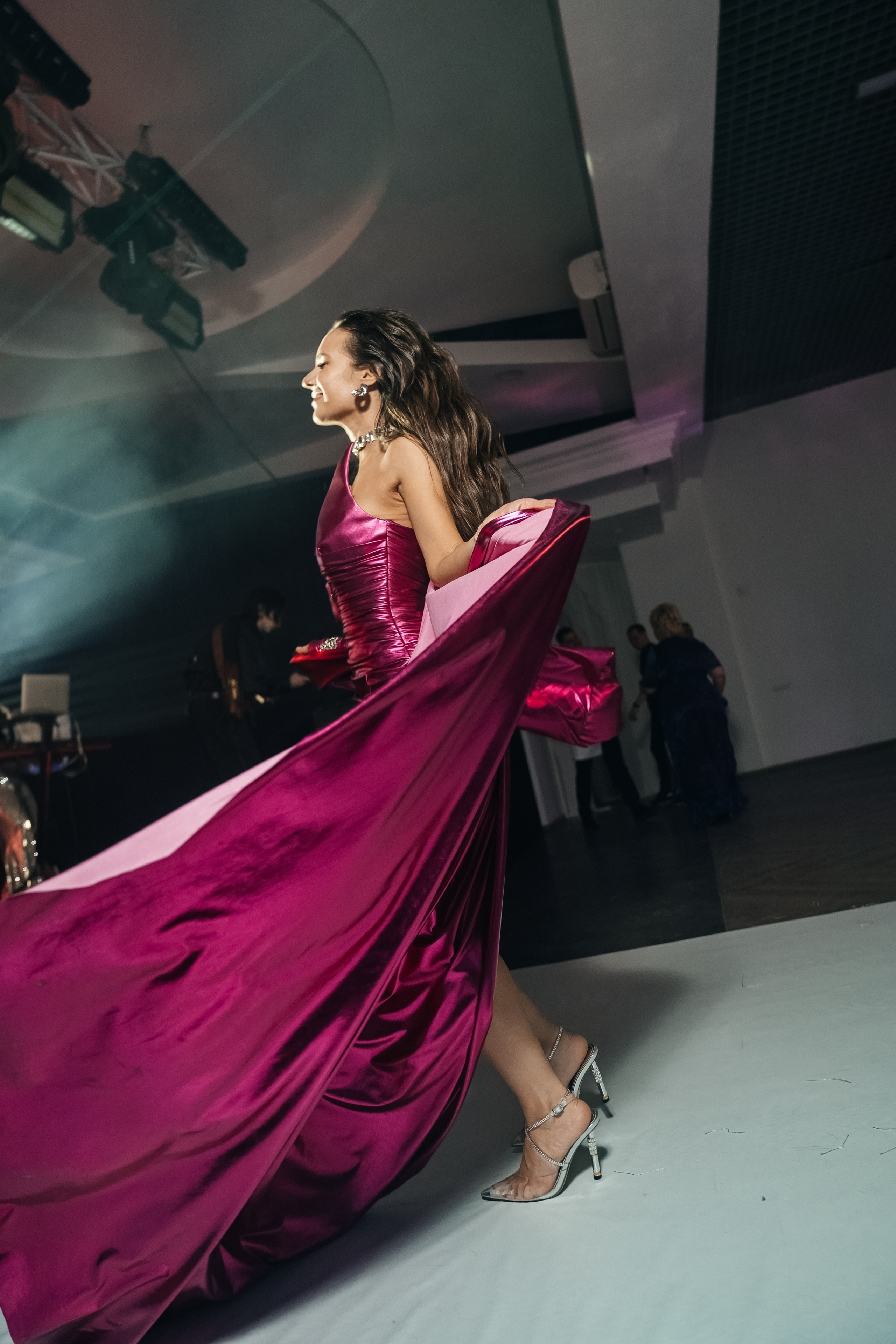 АНАСТАСИЯ ИЛЛЮЗИЯ РЕАЛЬНОСТИ BIG TEAM. Свадебный и семейный фотограф В Барнауле Нечаева Таня