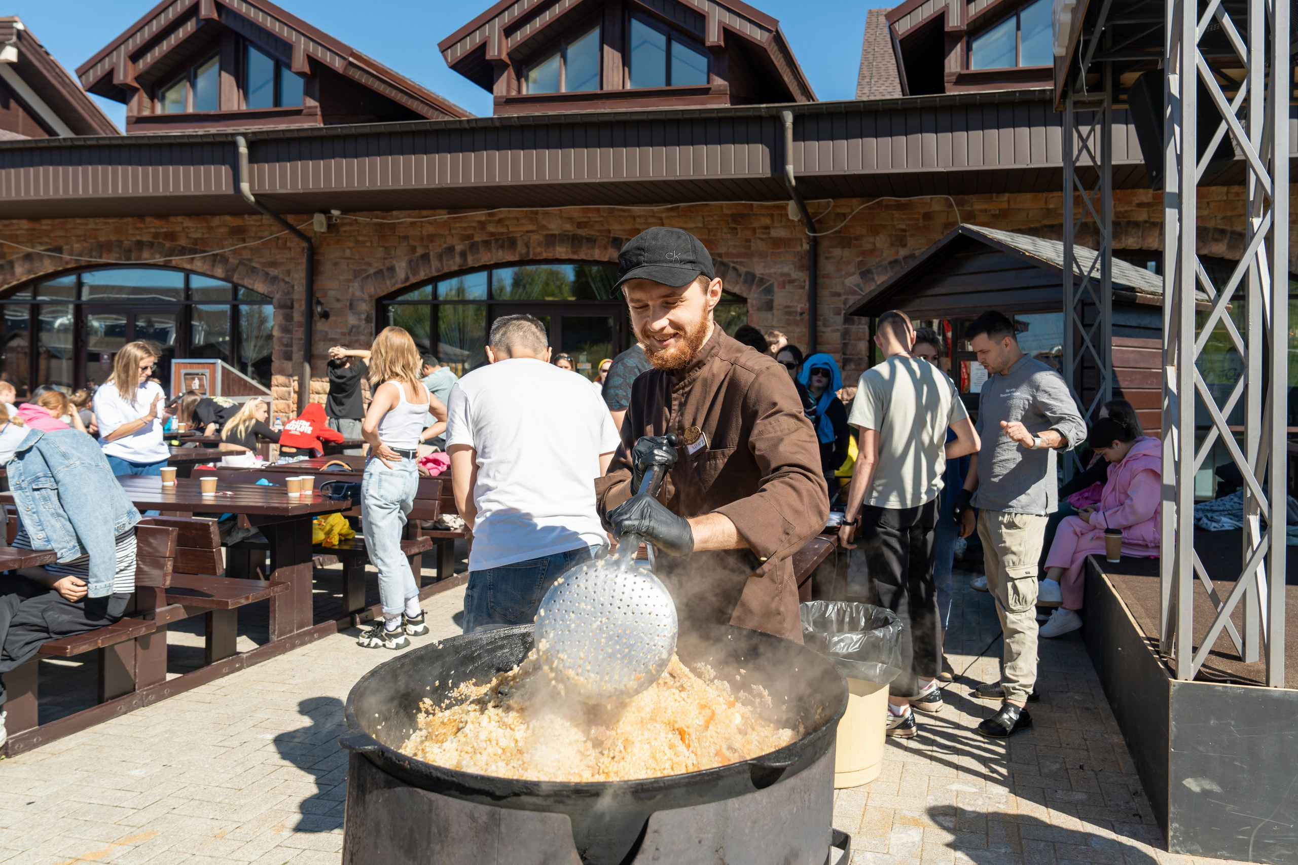 ChinaRosaFest 2024. Репортажный фотограф в Красной Поляне и Сочи Павлюченко Екатерина