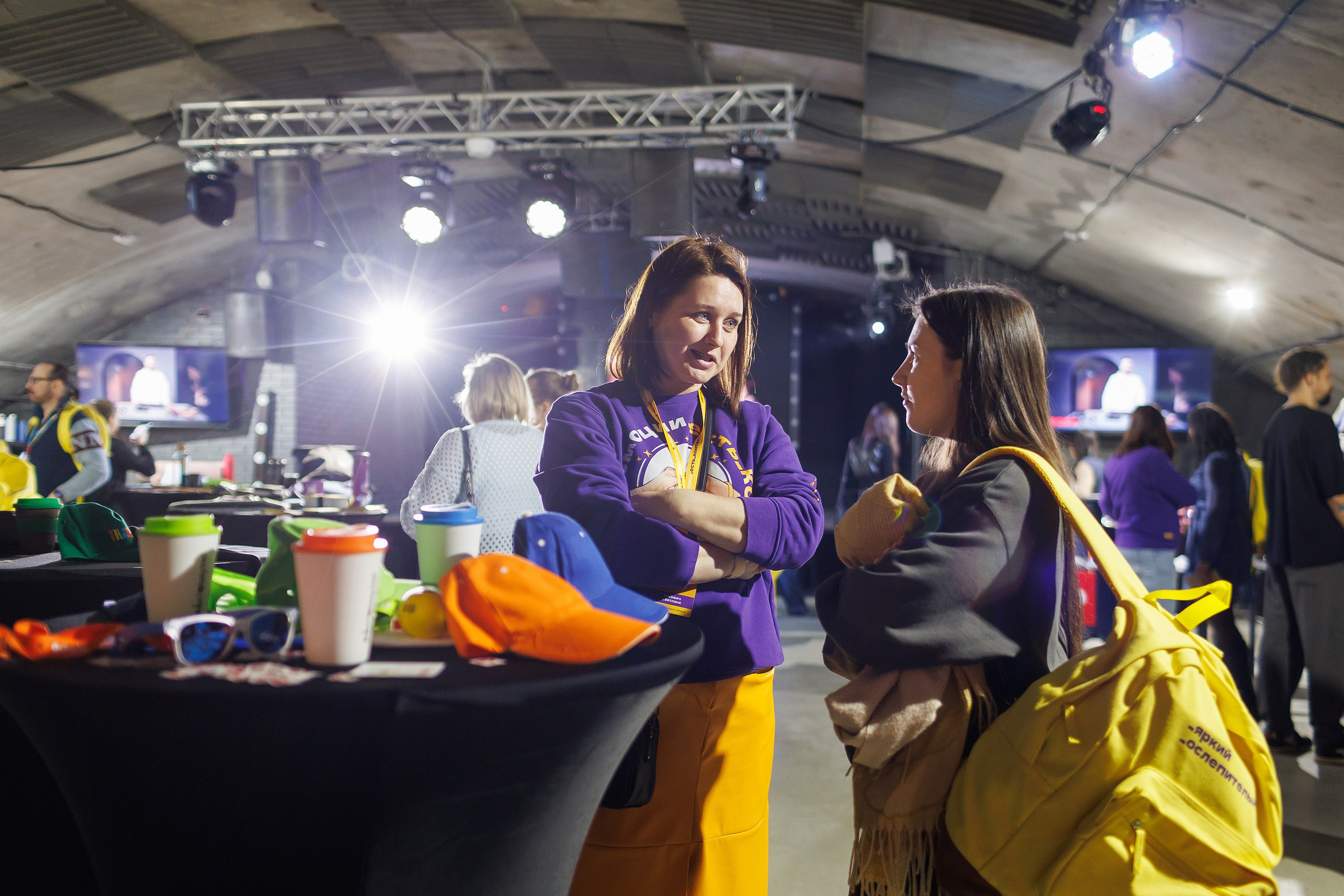 Репортажная фотосъемка мероприятия. Профессиональный фотограф в Новосибирске